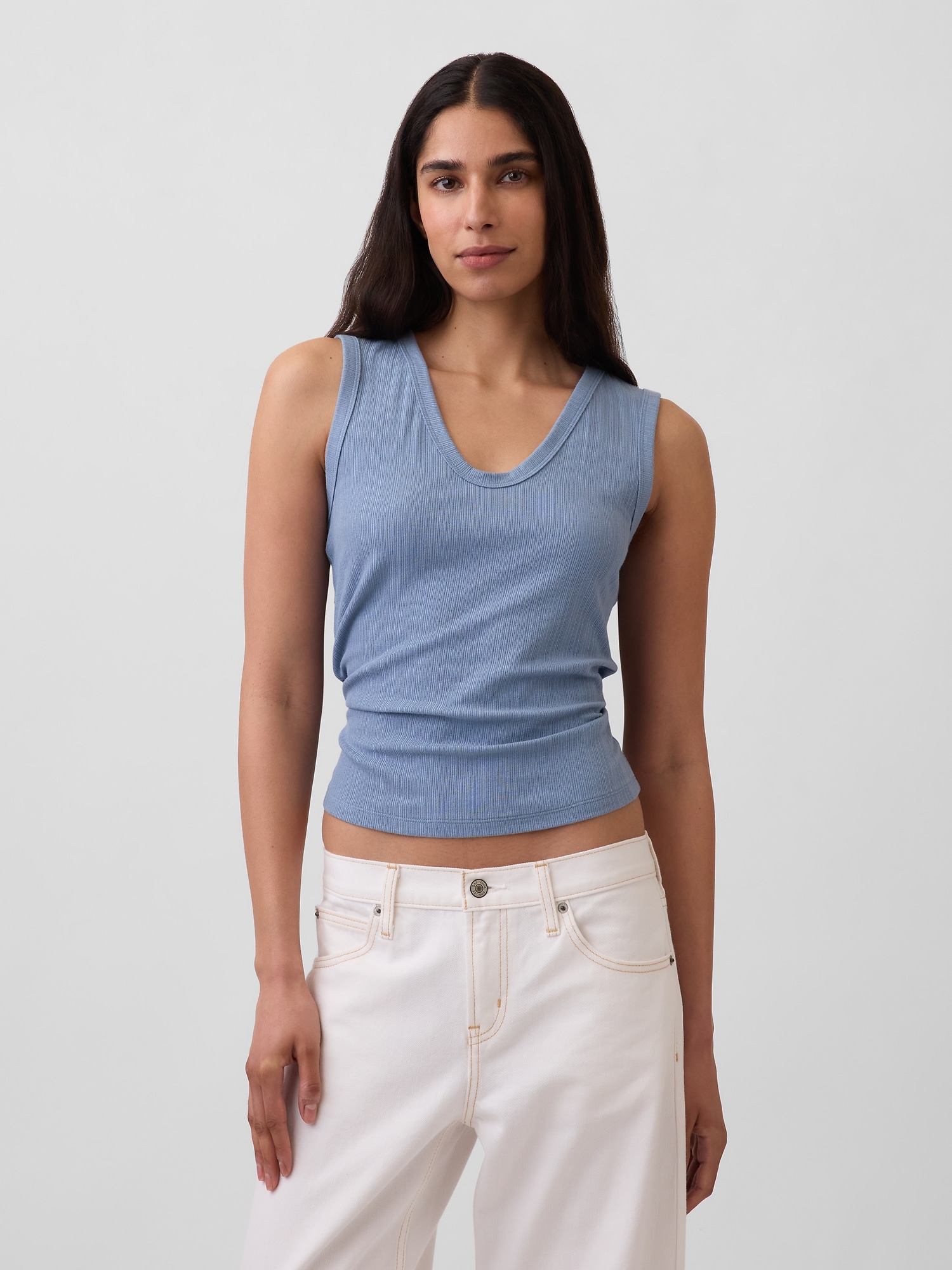 CAMISOLE CÔTELÉE MODERNE