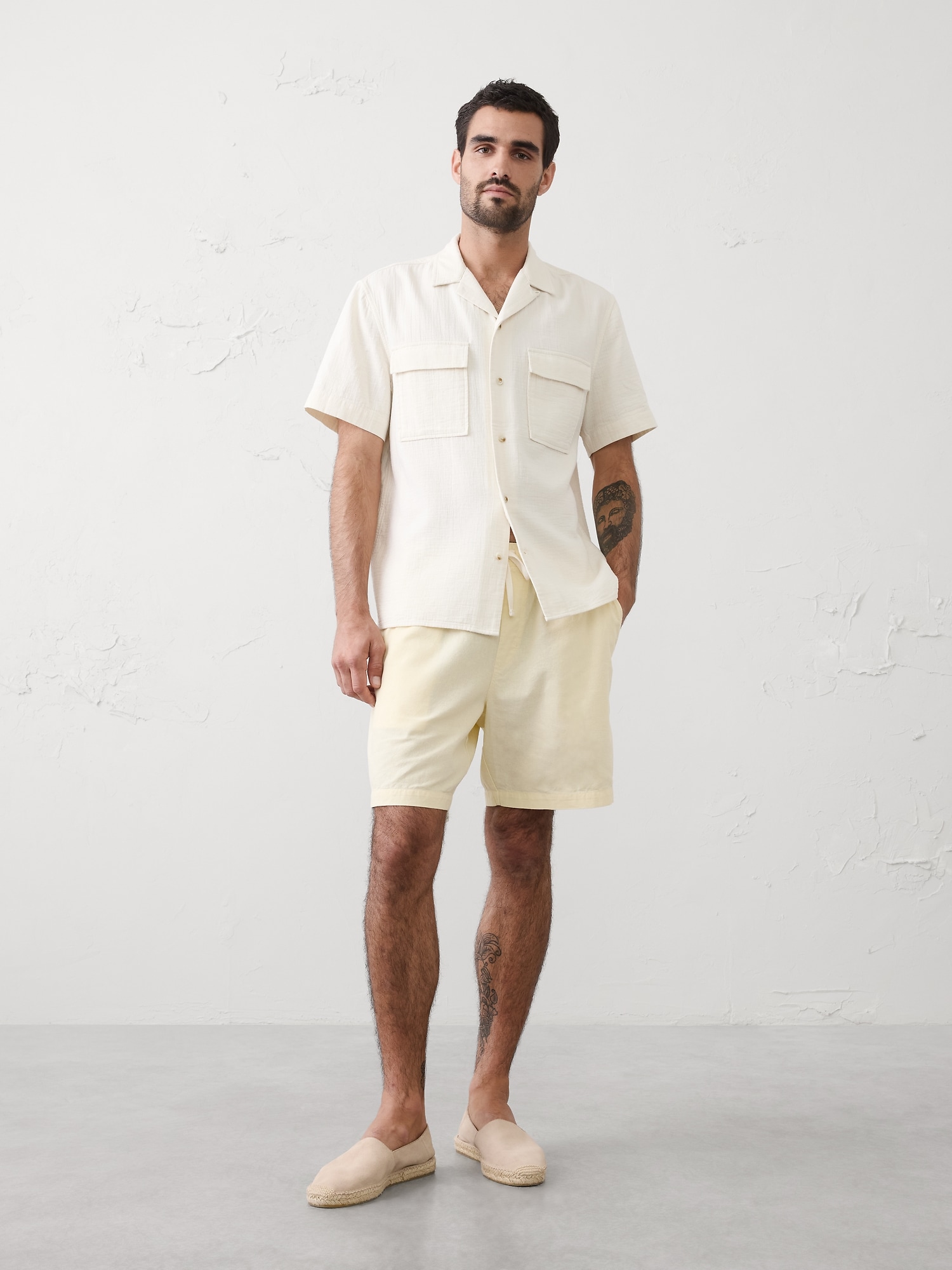 Standard-Fit 7" Linen-Blend Deck Short