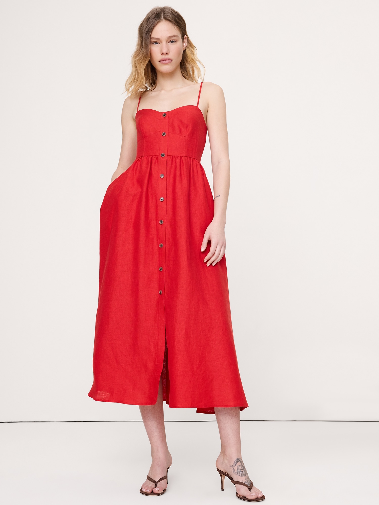 ROBE CORSET BOUTONNÉE EN LIN