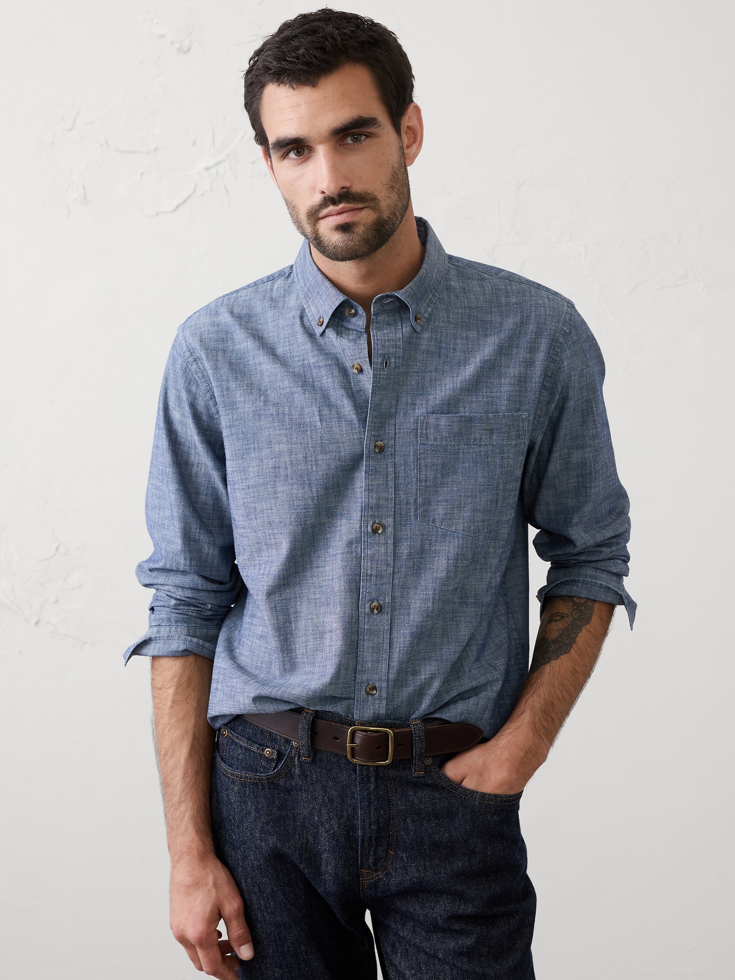 Standard-Fit Softwash Chambray Shirt