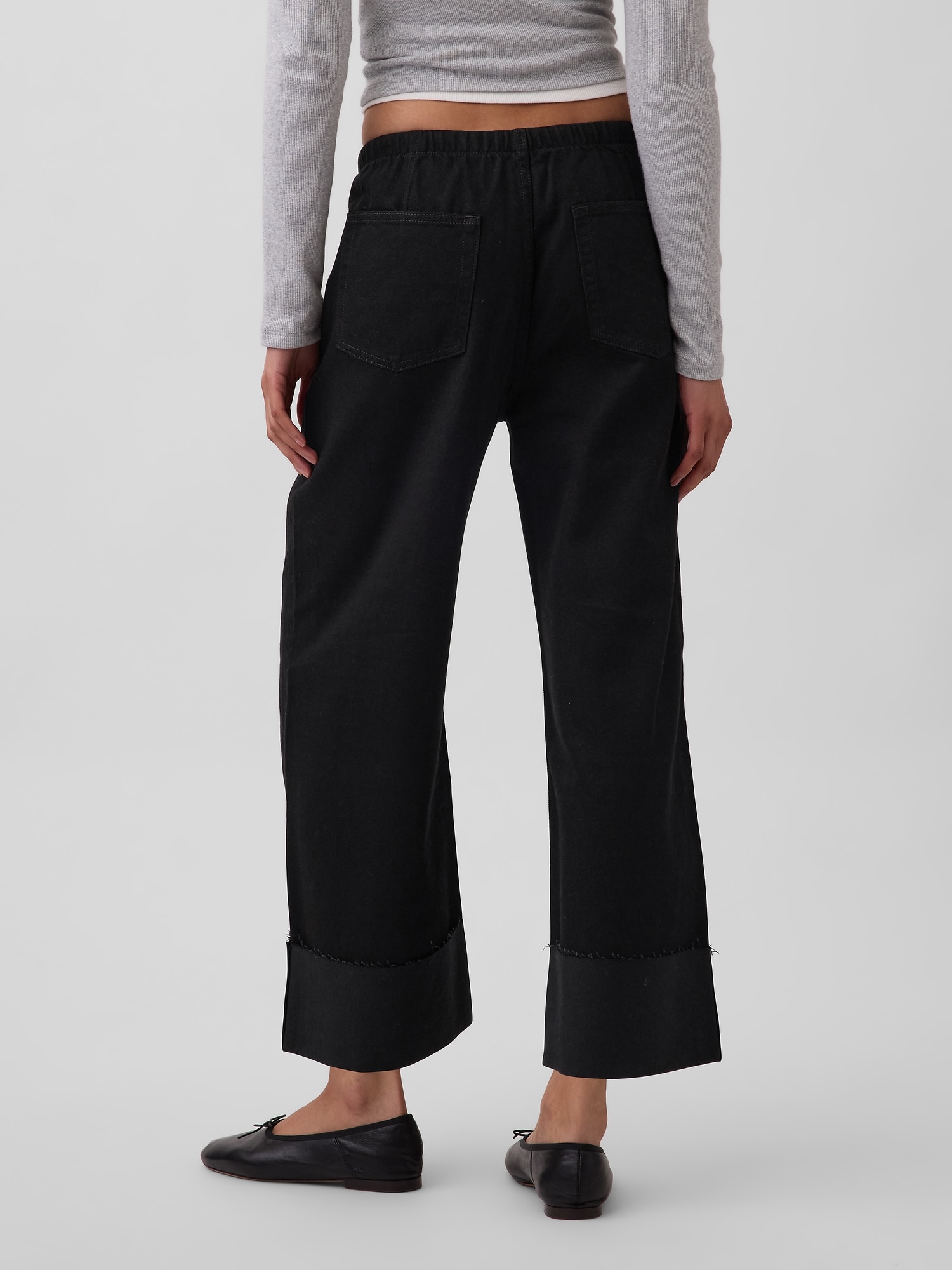 Low Rise UltraSoft Easy '90s Loose Crop Jeans