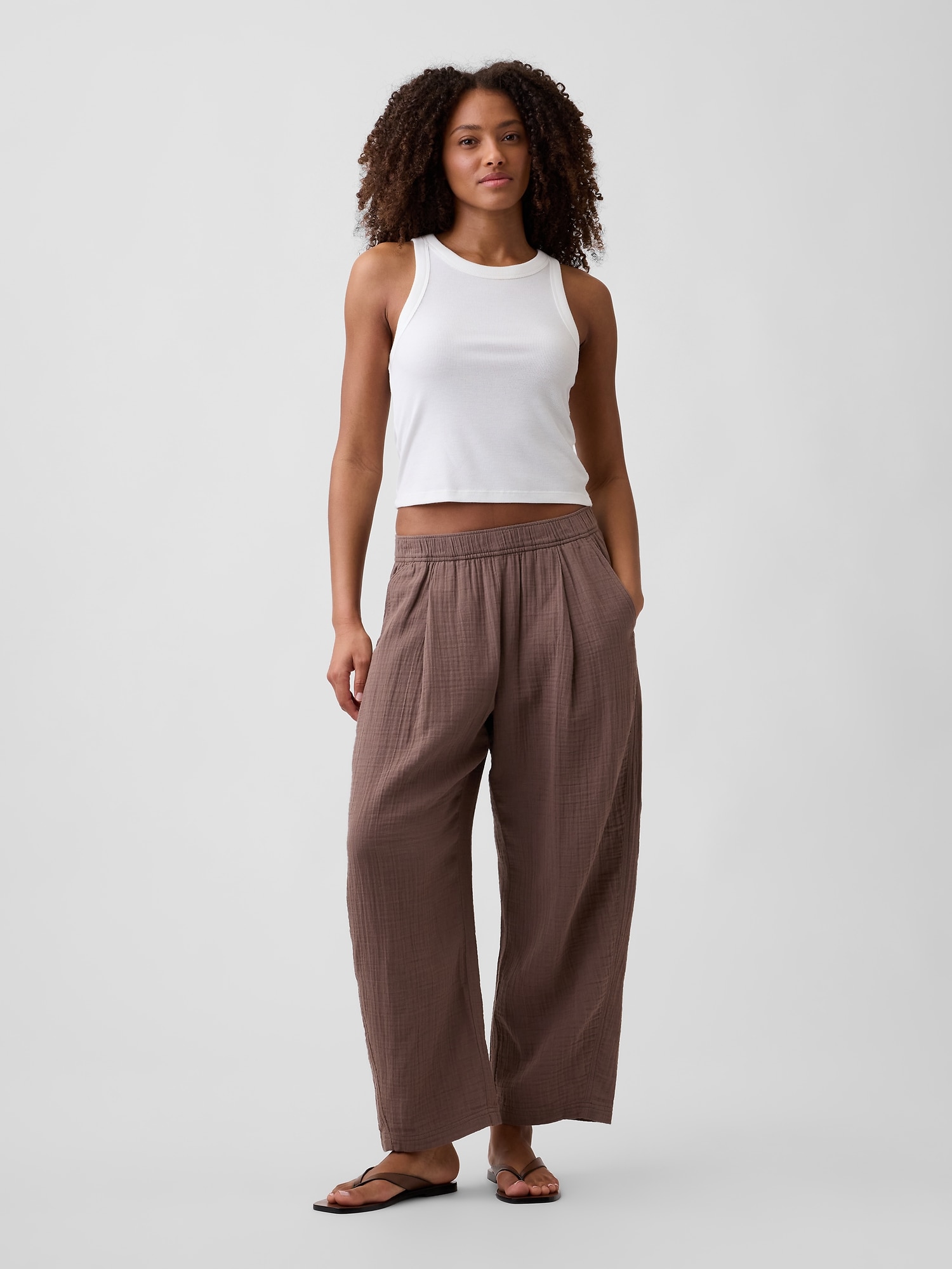 Mid Rise Pull-On Barrel Gauze Pants