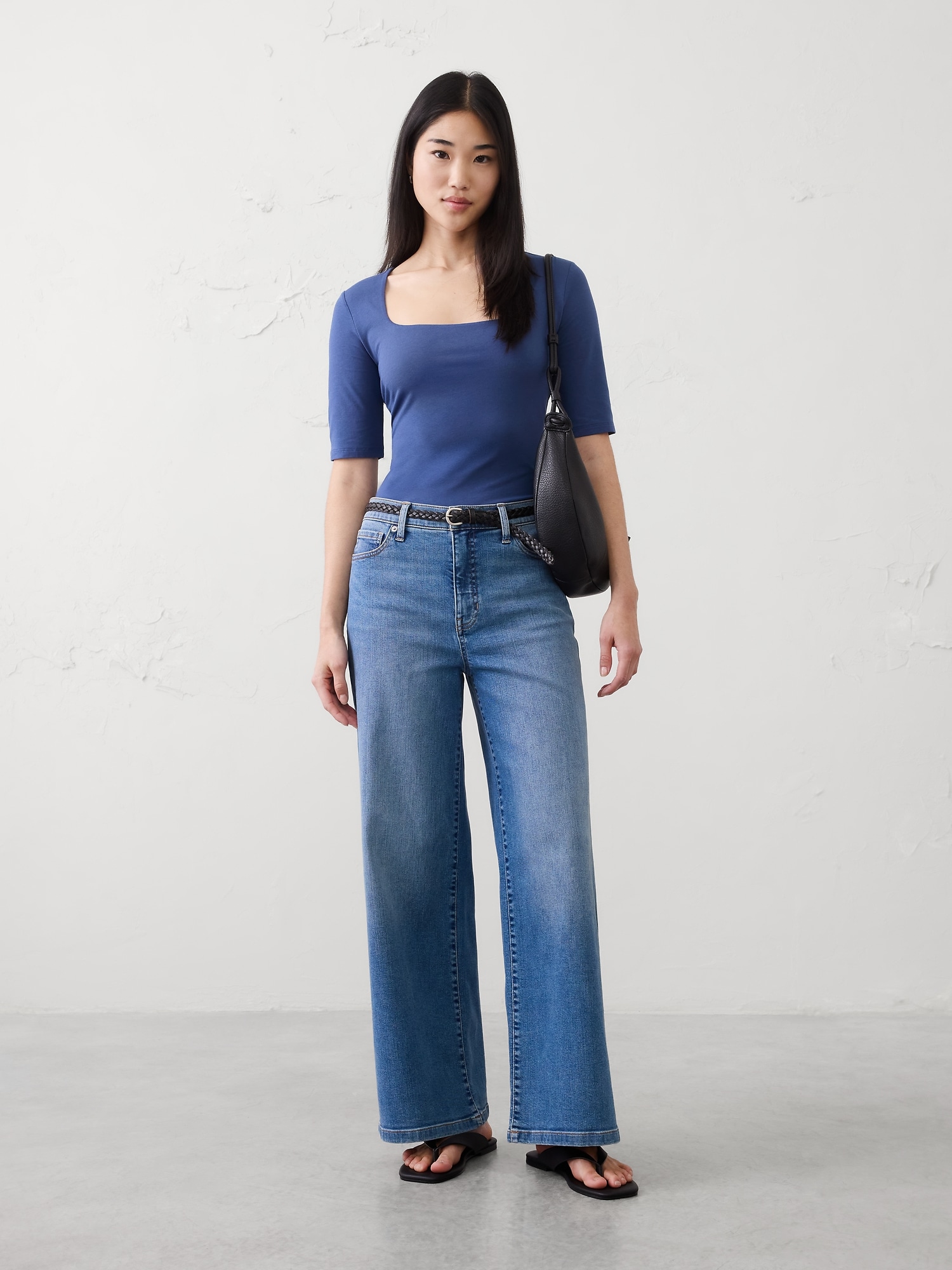 HAUT À ENCOLURE CARRÉE EXTENSIBLE ET DOUX