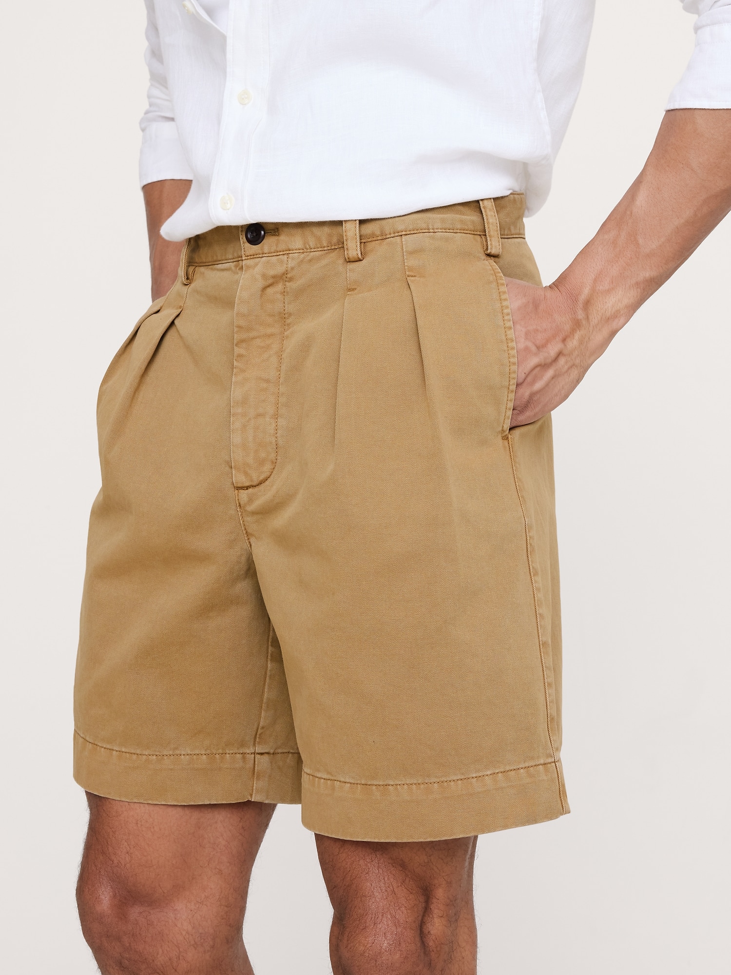 Archive Reissue 8" Pleated Short