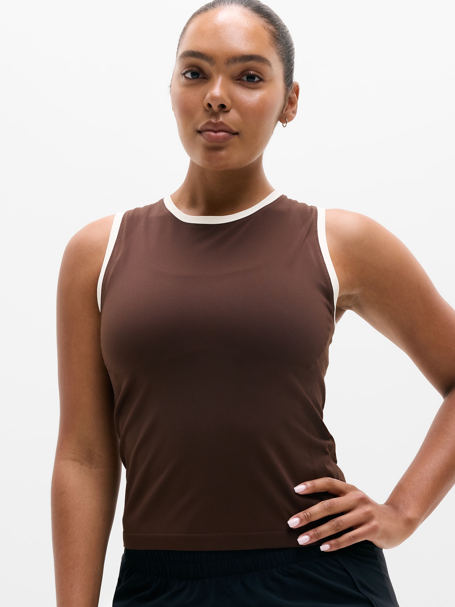 Athleta Momentum Flex Muscle Tank In Woodland/pearl