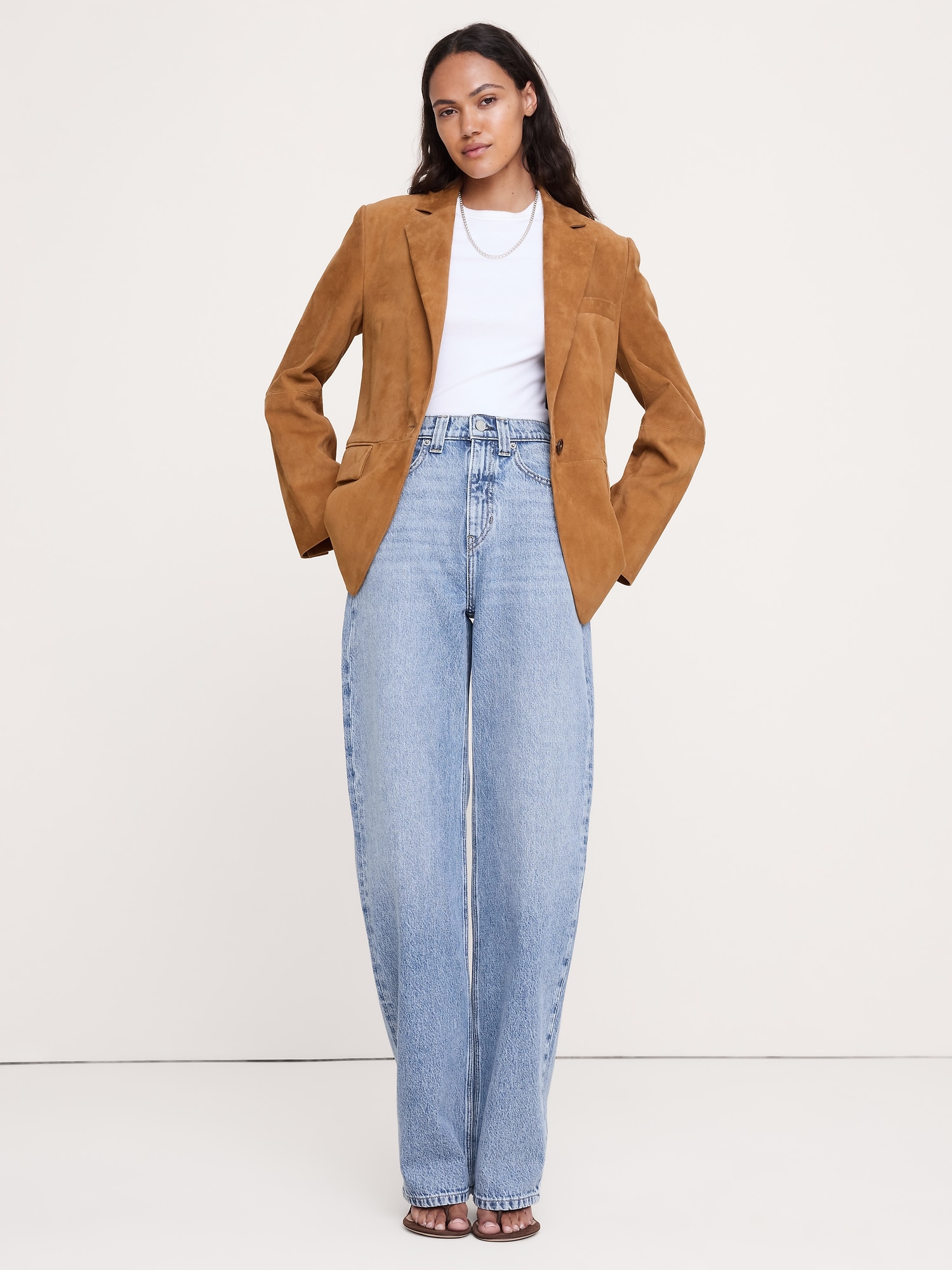 High-Rise Relaxed Wide-Leg Jean