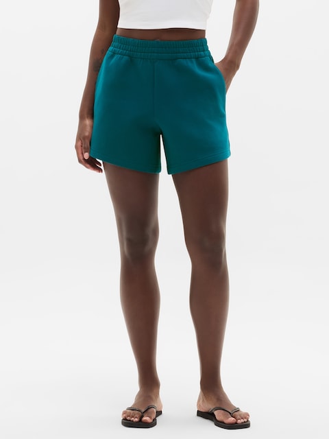 Form Knit Mid Rise 6" Short