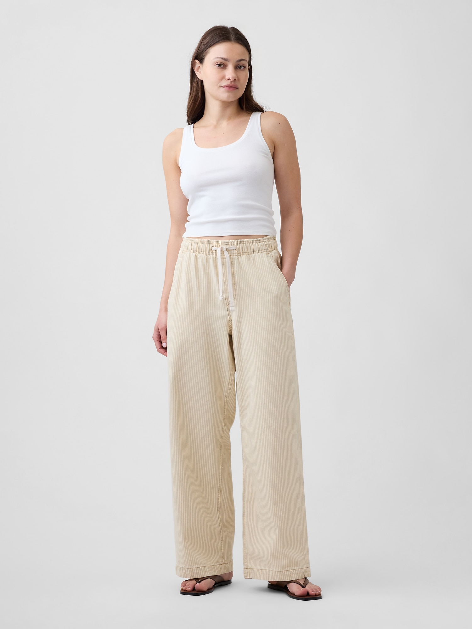 High Rise Pull-On Wide-Leg Jeans