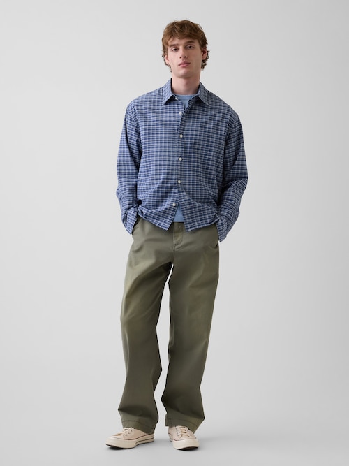 バギー カーキパンツ