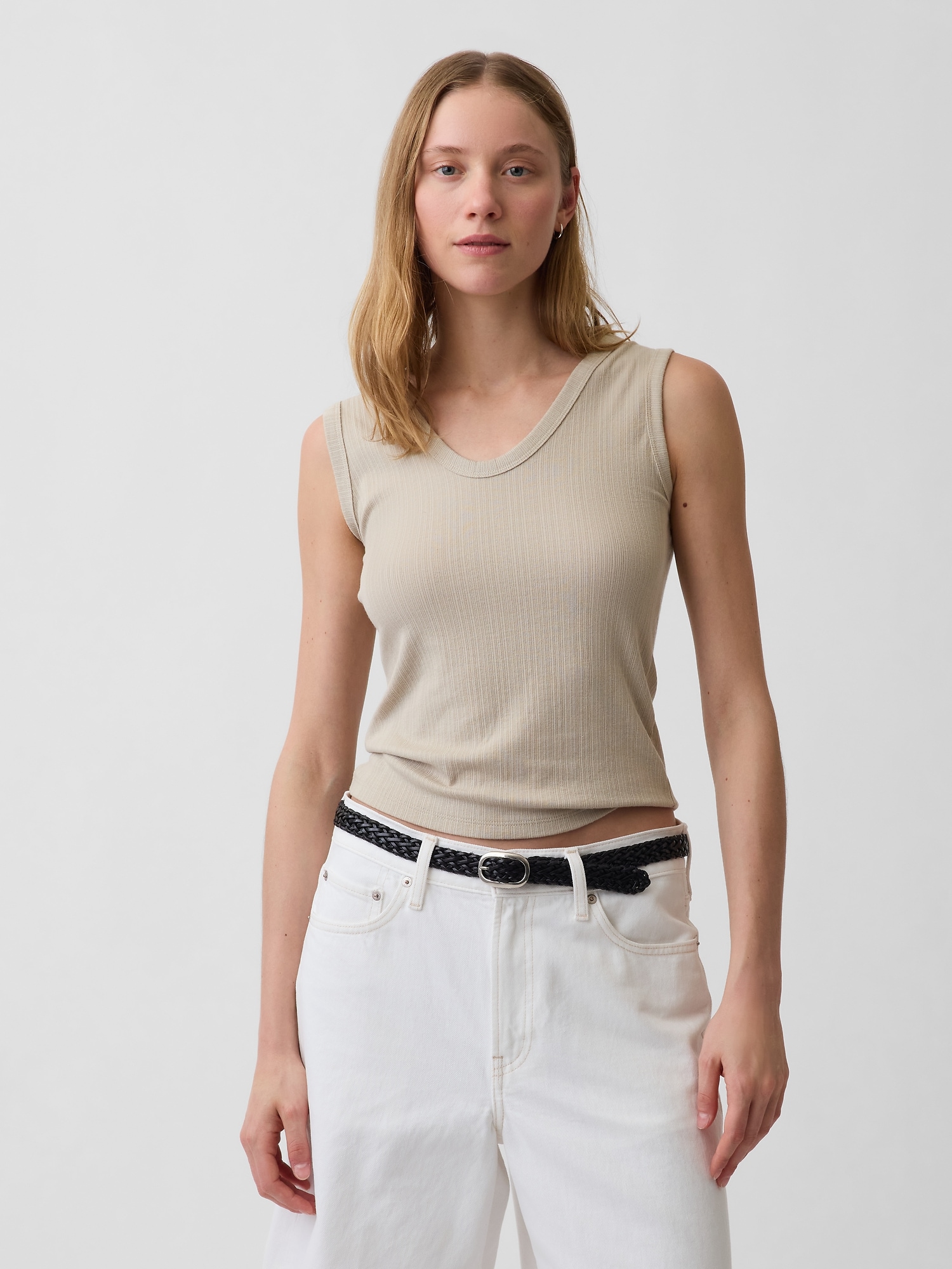 CAMISOLE CÔTELÉE MODERNE