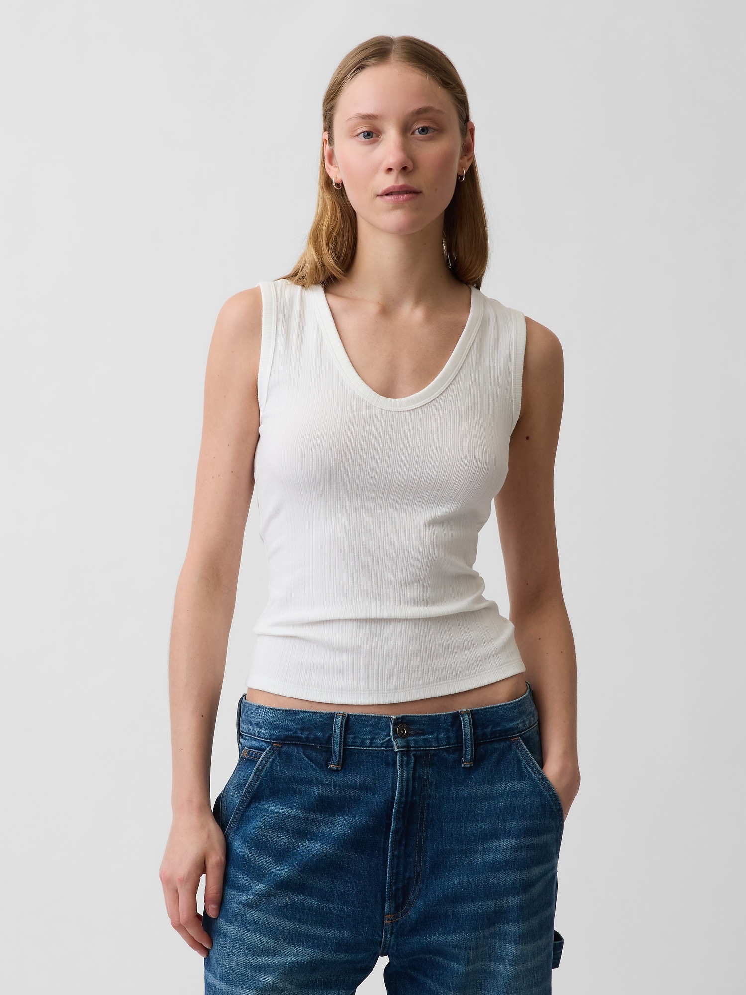CAMISOLE CÔTELÉE MODERNE