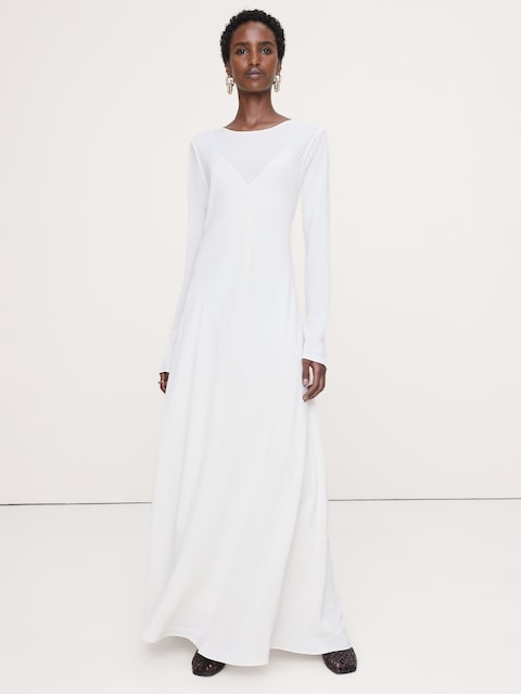 ROBE LONGUE EN MOUSSELINE COUPÉE EN BIAIS