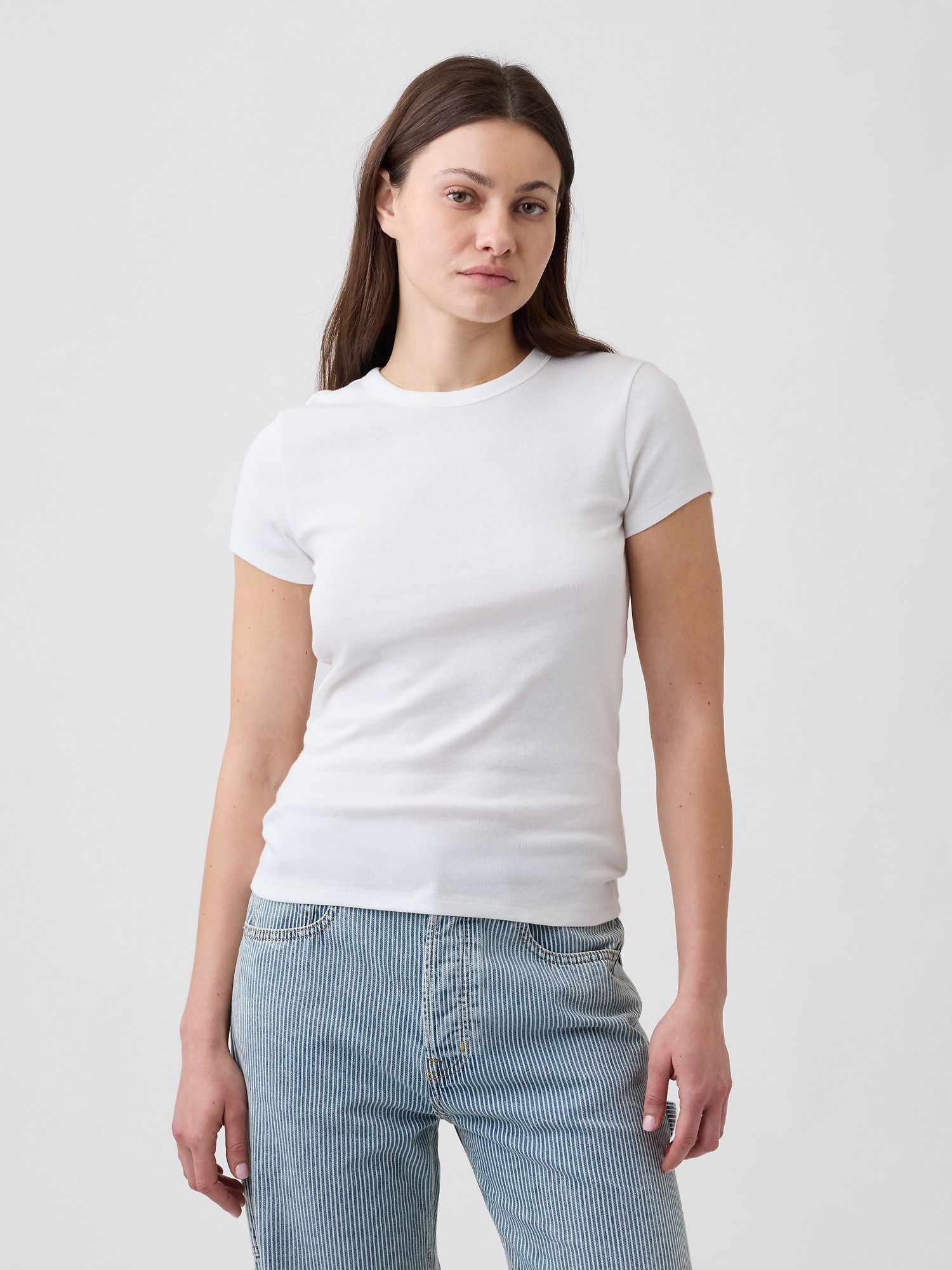 Modern Ribbed Crewneck T-Shirt