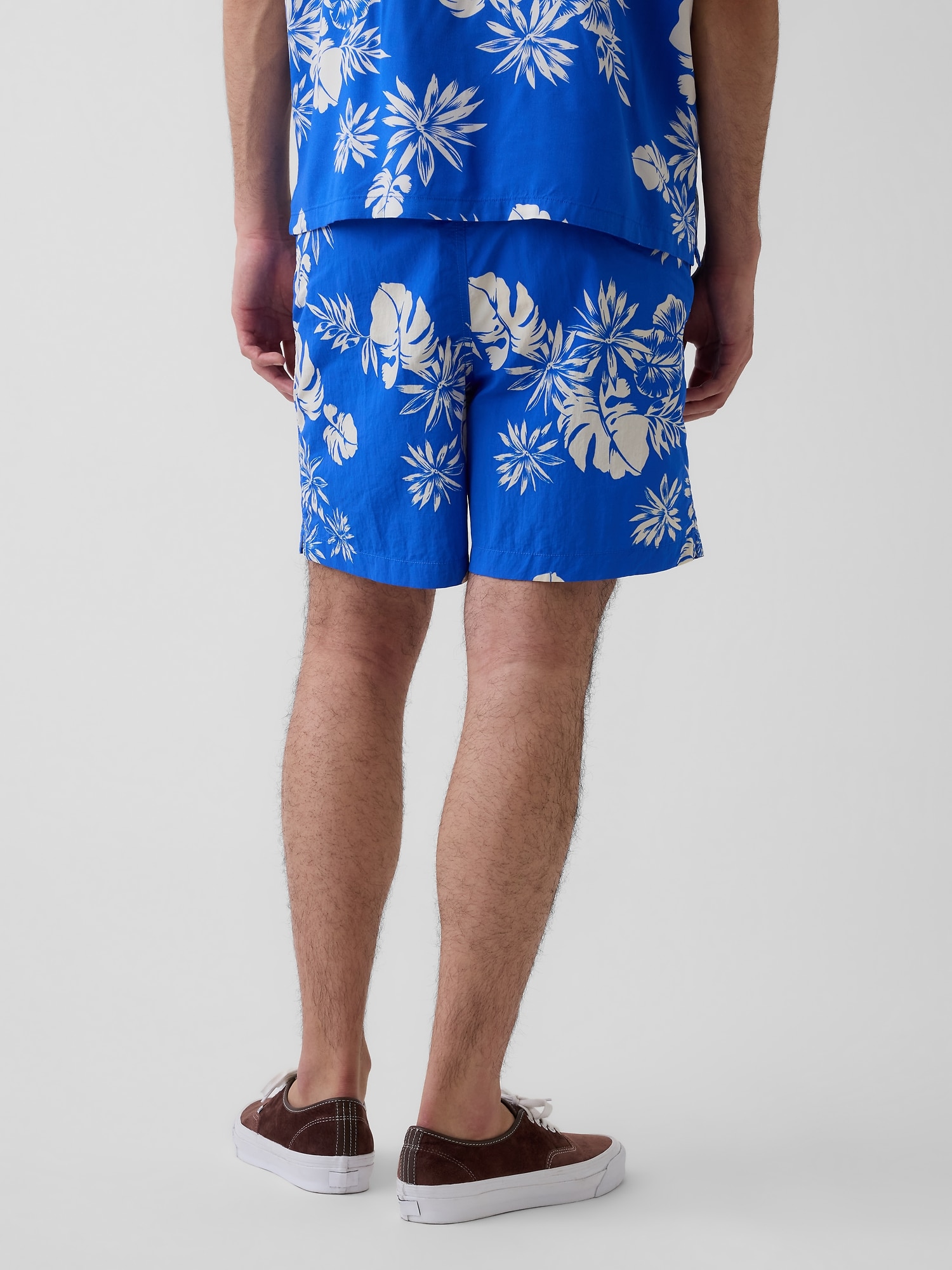 6" Relaxed Swim Trunks