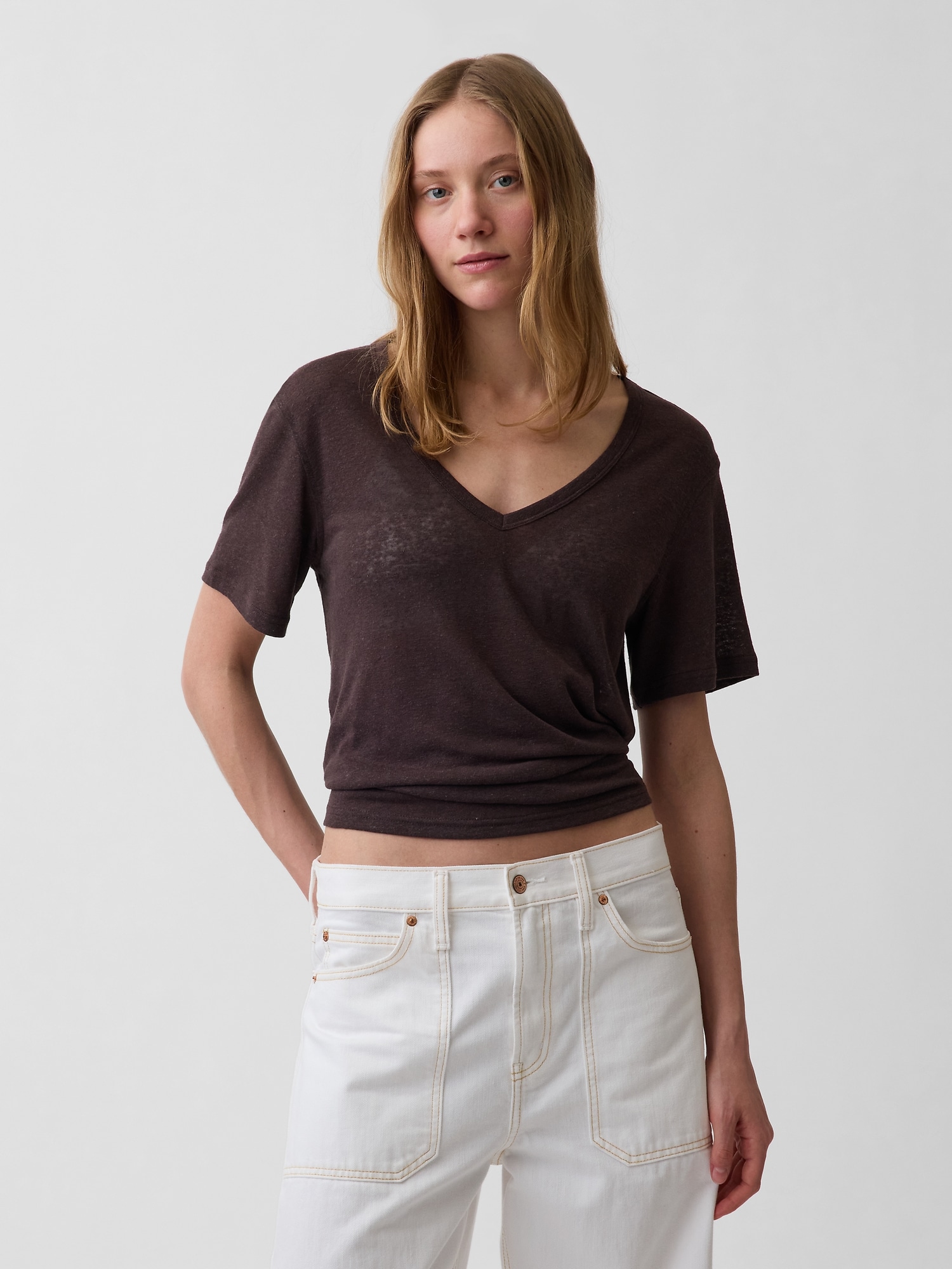 Linen-Blend Relaxed V-Neck T-Shirt