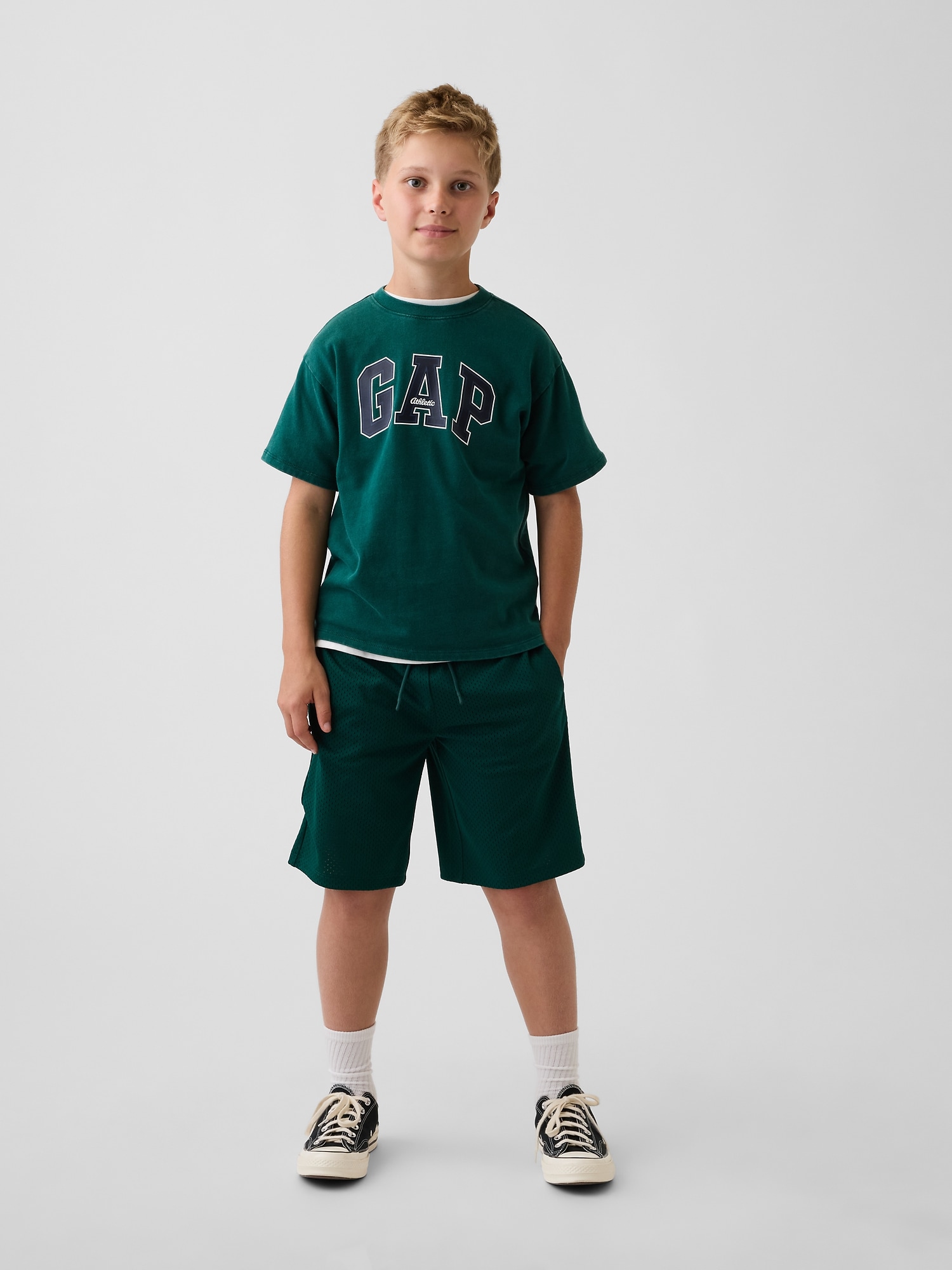 Kids 8" Mesh Baggy Active Shorts