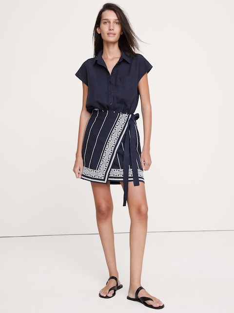 ROBE PORTEFEUILLE EN LIN ET TENCEL™ BRODÉ