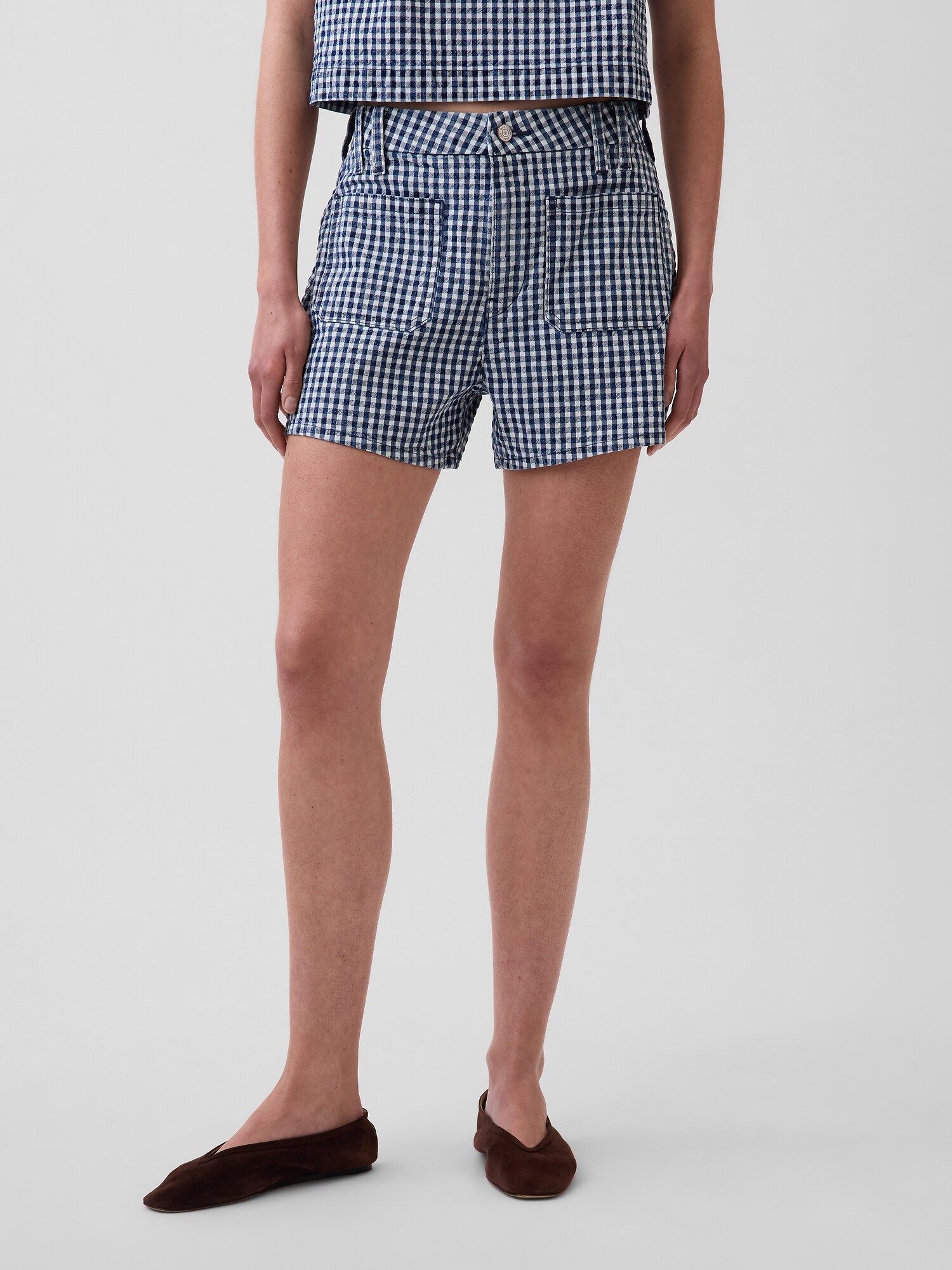 3.5" High Rise Gingham Relaxed Straight Denim Shorts