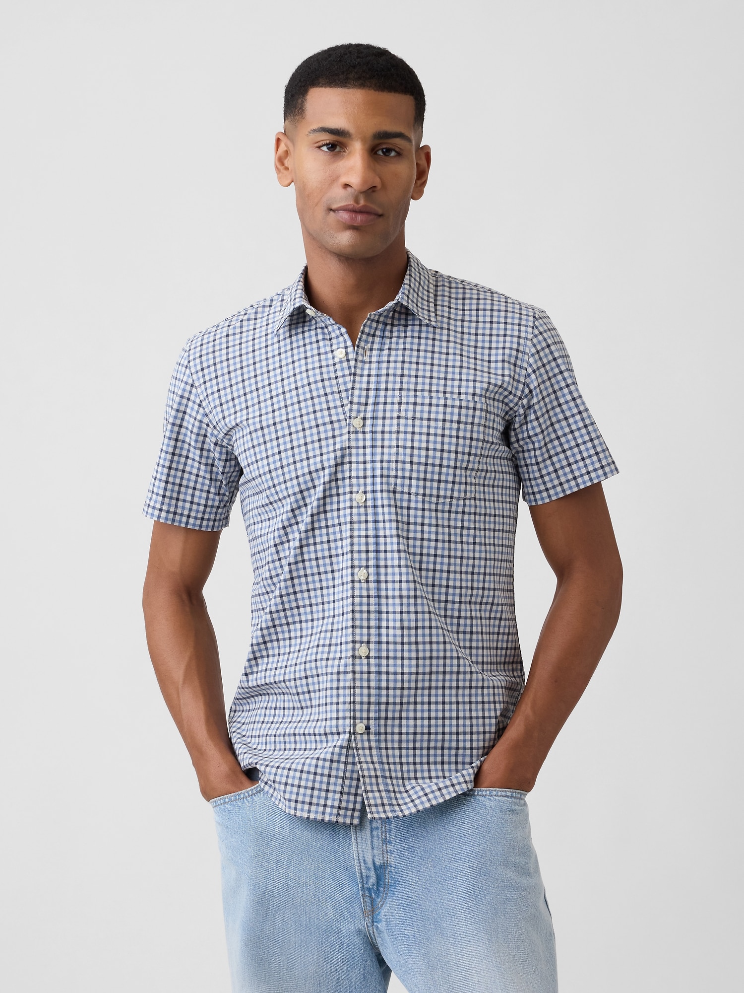 Stretch Poplin Shirt in Standard Fit