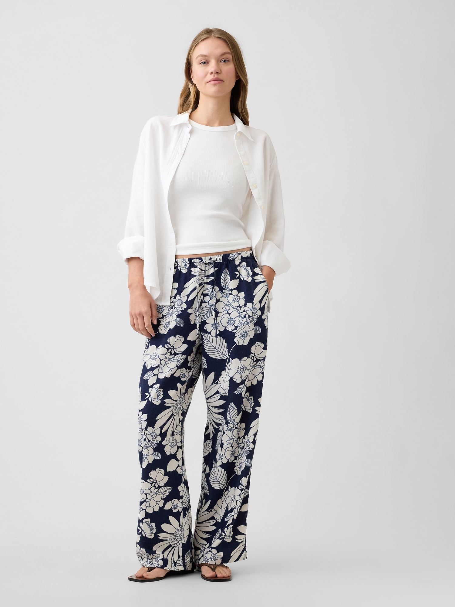 Mid Rise Pull-On Wide-Leg Pants