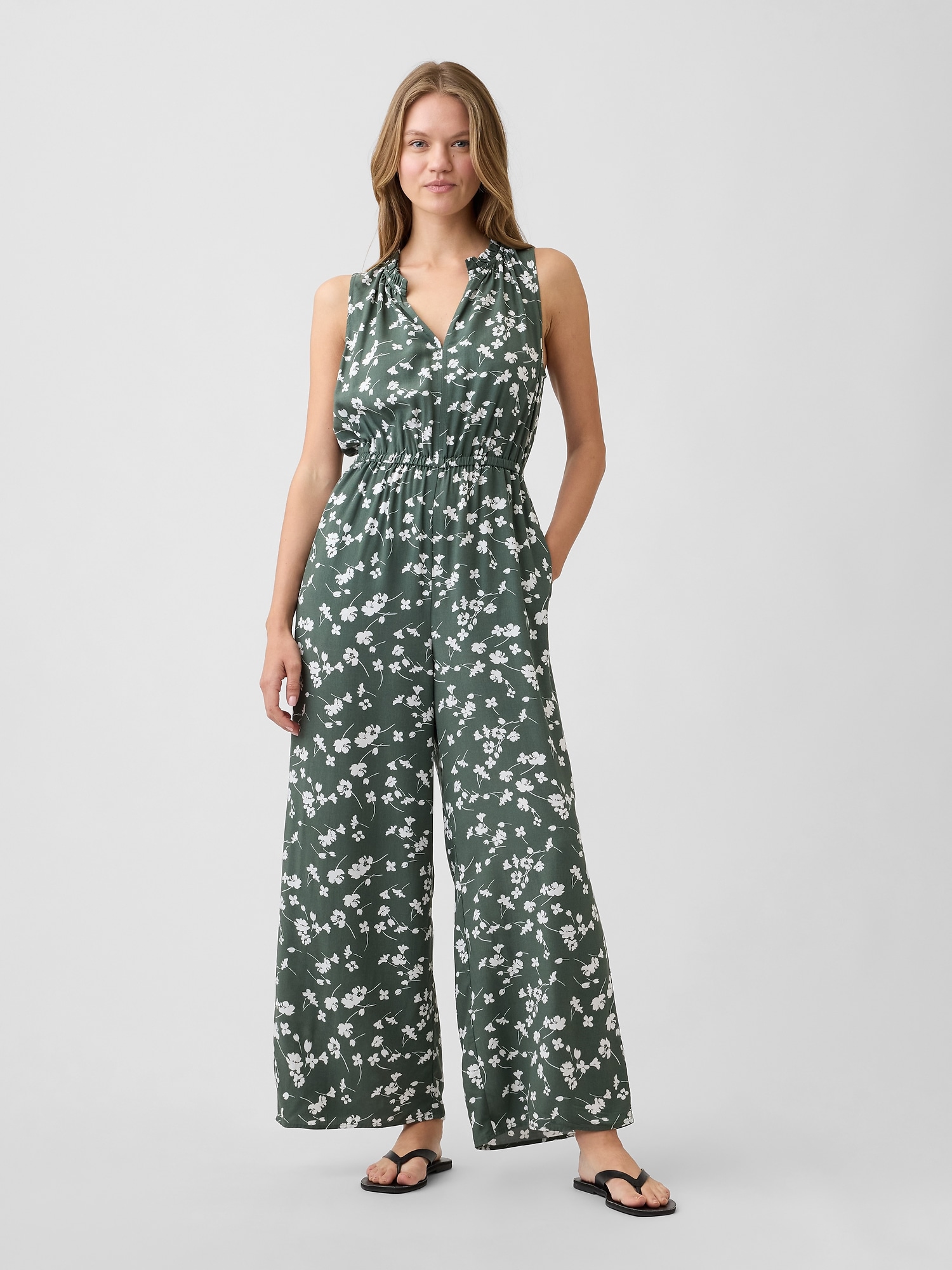 Sleeveless Wide-Leg Jumpsuit