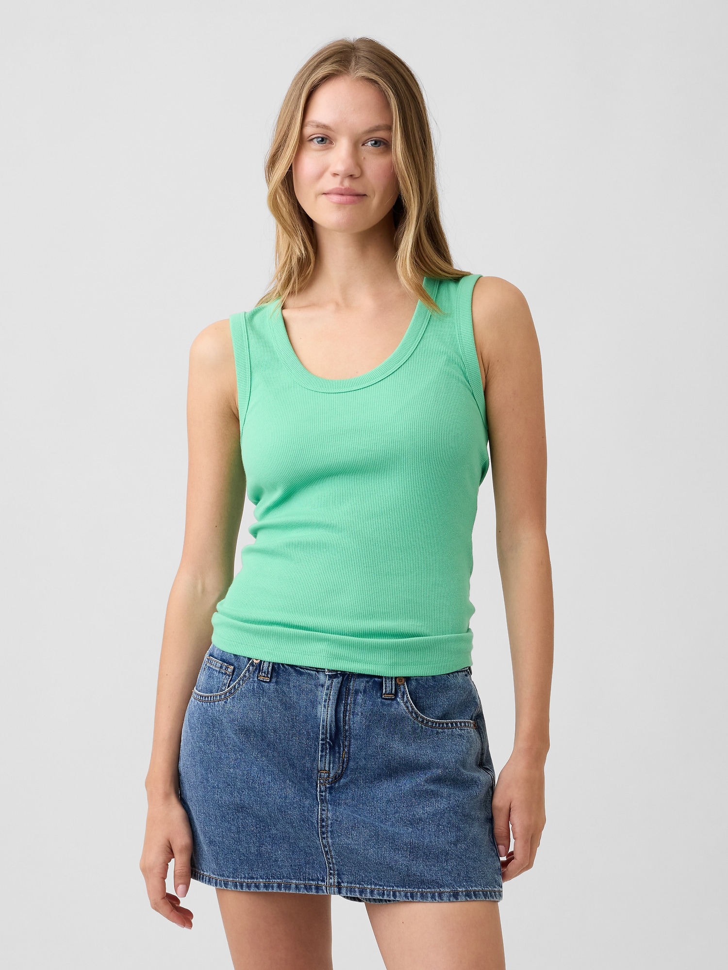 Ribbed Scoopneck Tank Top
