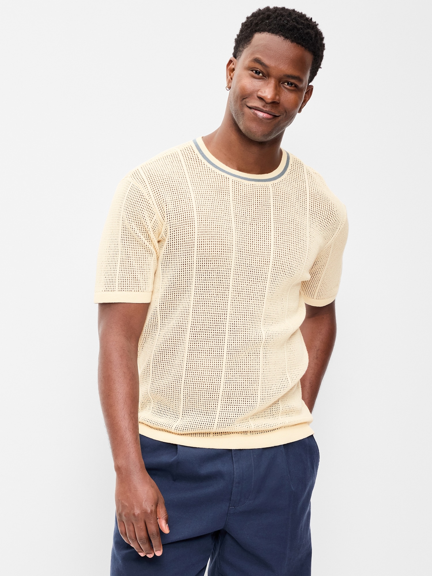 T-SHIRT DÉCONTRACTÉ EN TRICOT DE MAILLES