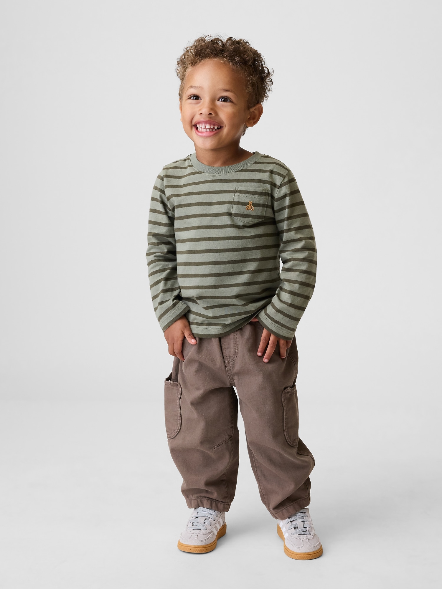 Gap Kids' Baby & Toddler Pull-on Bear Pocket Barrel Jeans In Brown