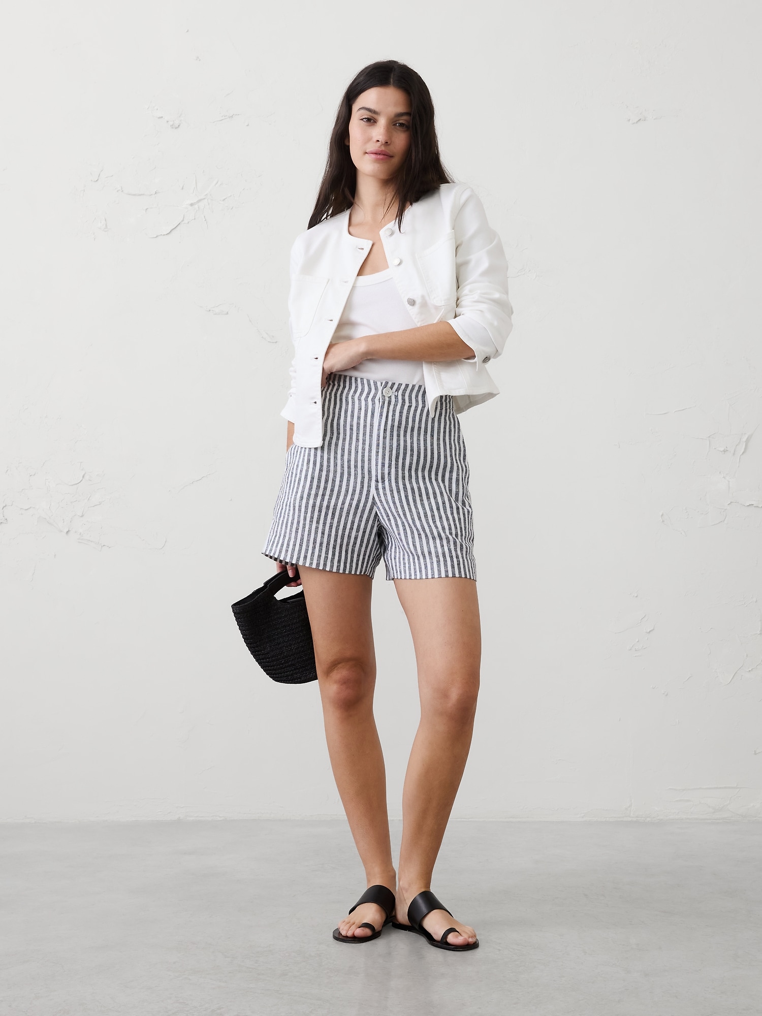 SHORT À TAILLE HAUTE EN MÉLANGE DE LIN