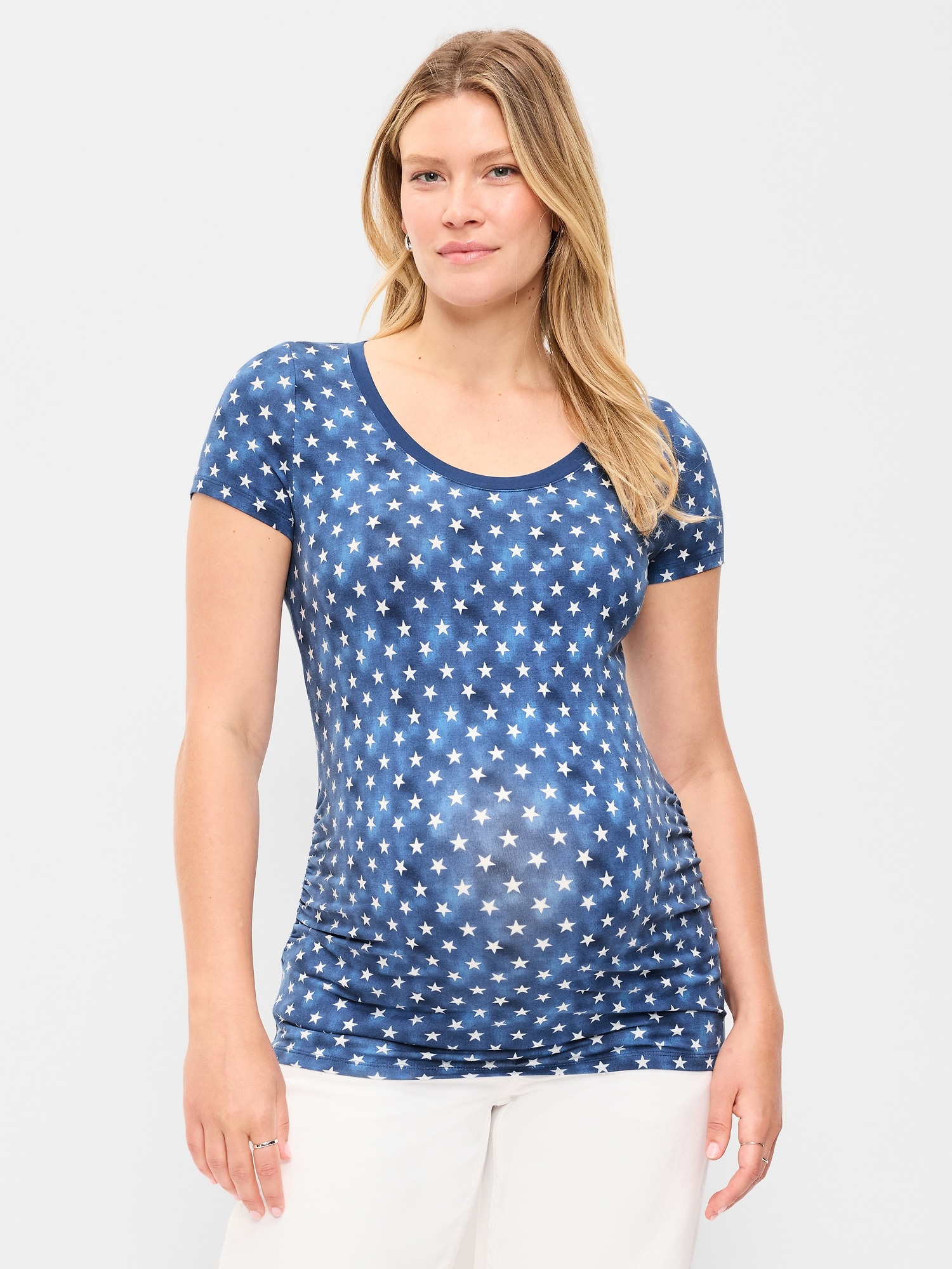 T-SHIRT À ENCOLURE DÉGAGÉE DE MATERNITÉ