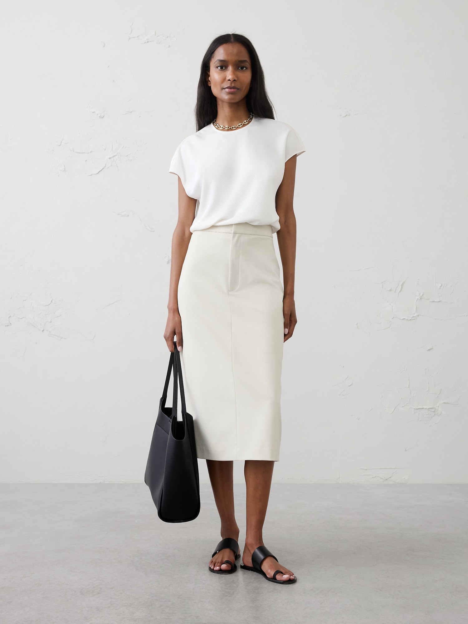 Tailored Pencil Midi Skirt