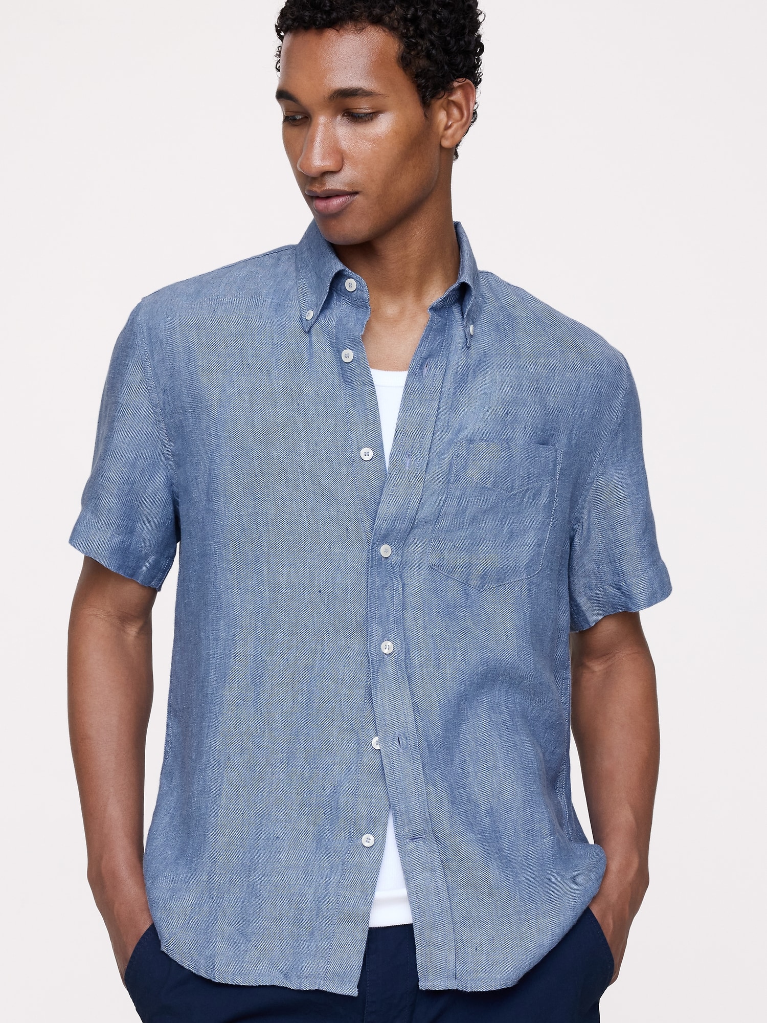 Standard-Fit Linen Short-Sleeve Shirt