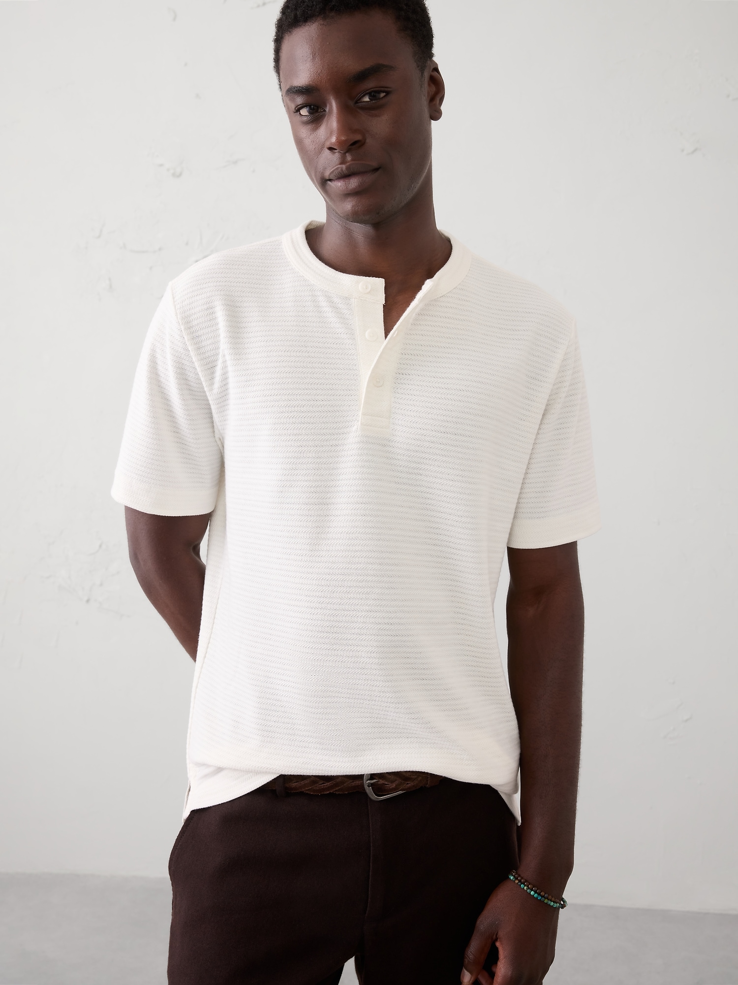 Standard-Fit Textured Henley
