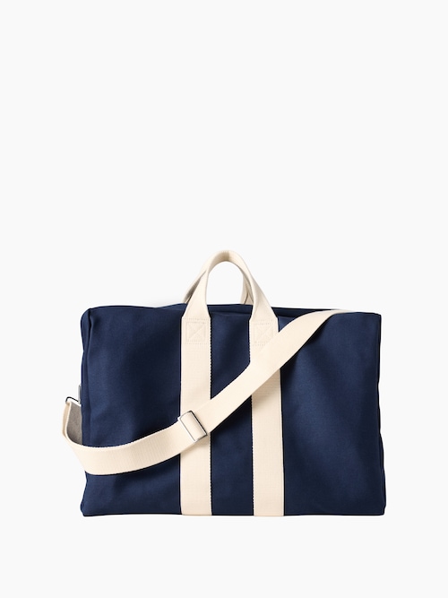 Gap &times; Victoria Beckham オーバーサイズ ウィークエンダー