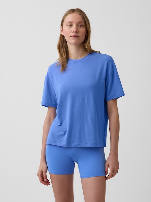GapFit ブリーズ リラックスフィットTシャツ