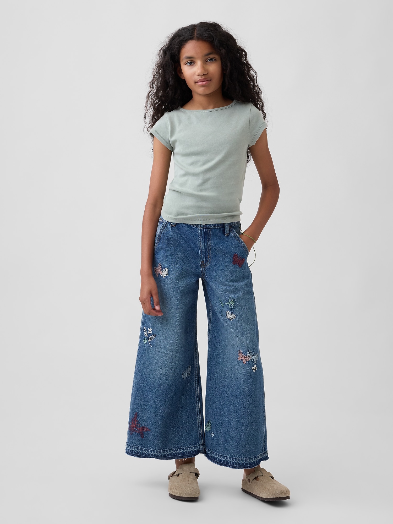 Kids Low Rise Embroidered Baggy Jeans