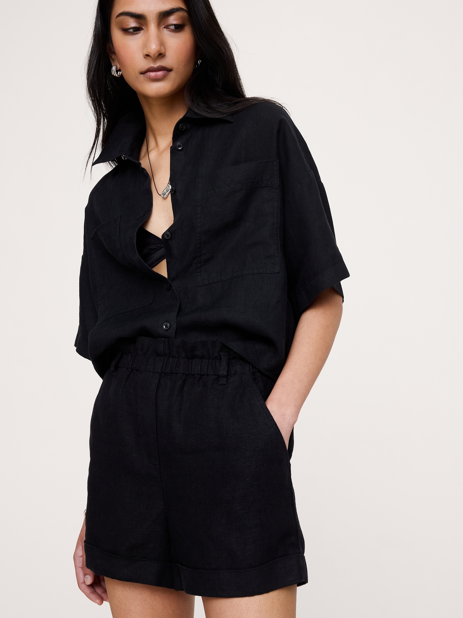 3.5" Paperbag-Waist Pull-On Linen Short