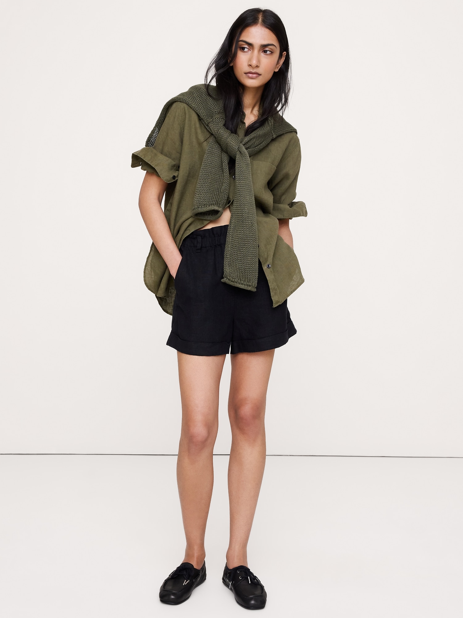 3.5" Paperbag-Waist Pull-On Linen Short