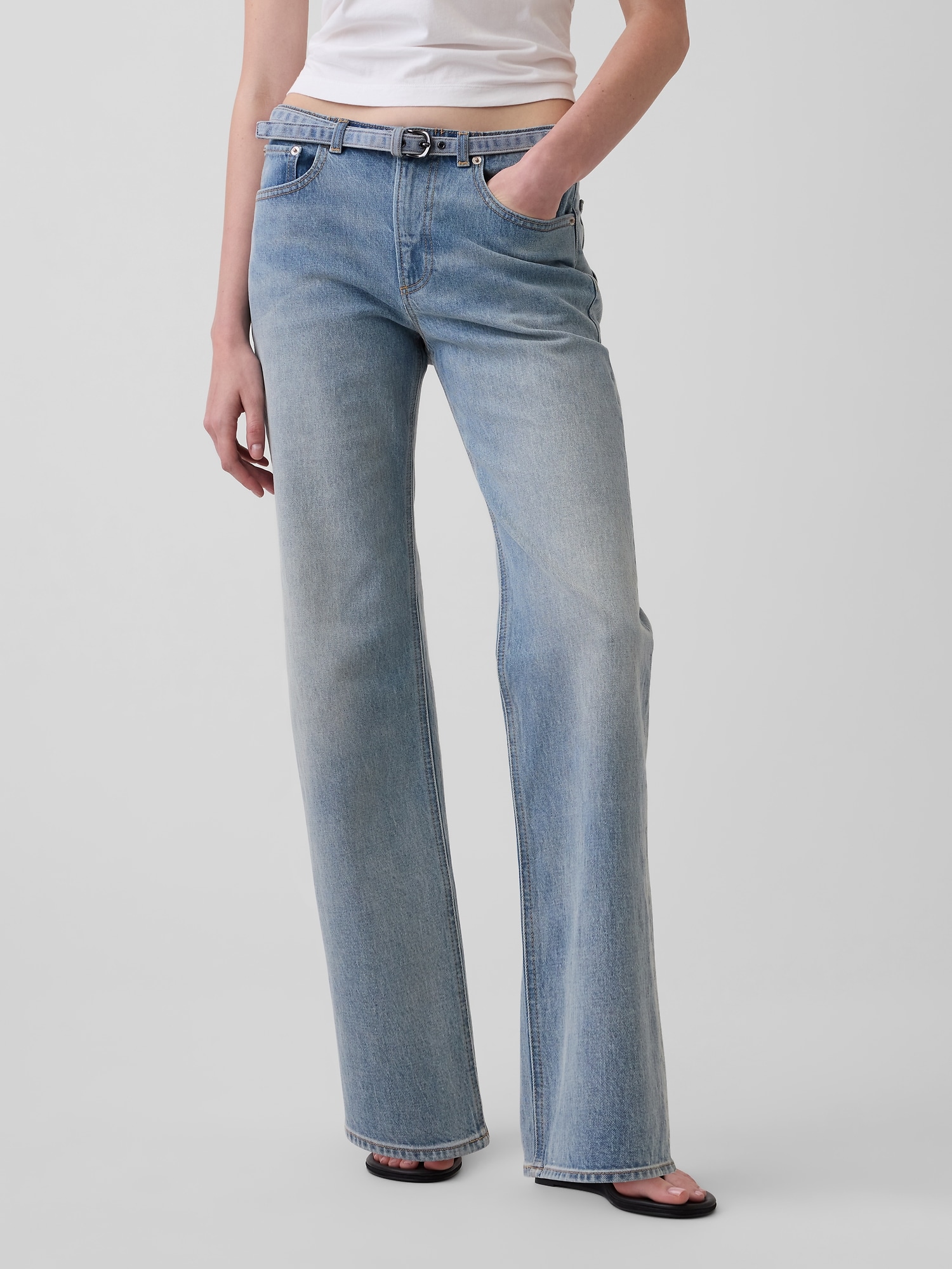 Mid Rise Micro Belt Relaxed Straight Jeans