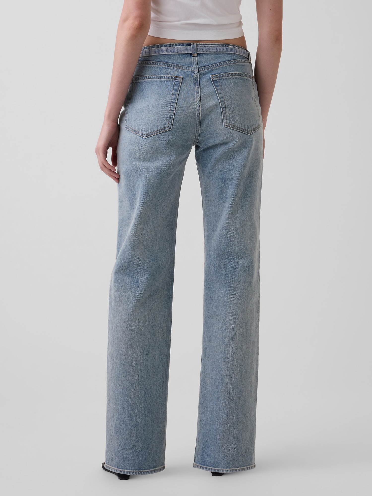 Mid Rise Micro Belt Relaxed Straight Jeans