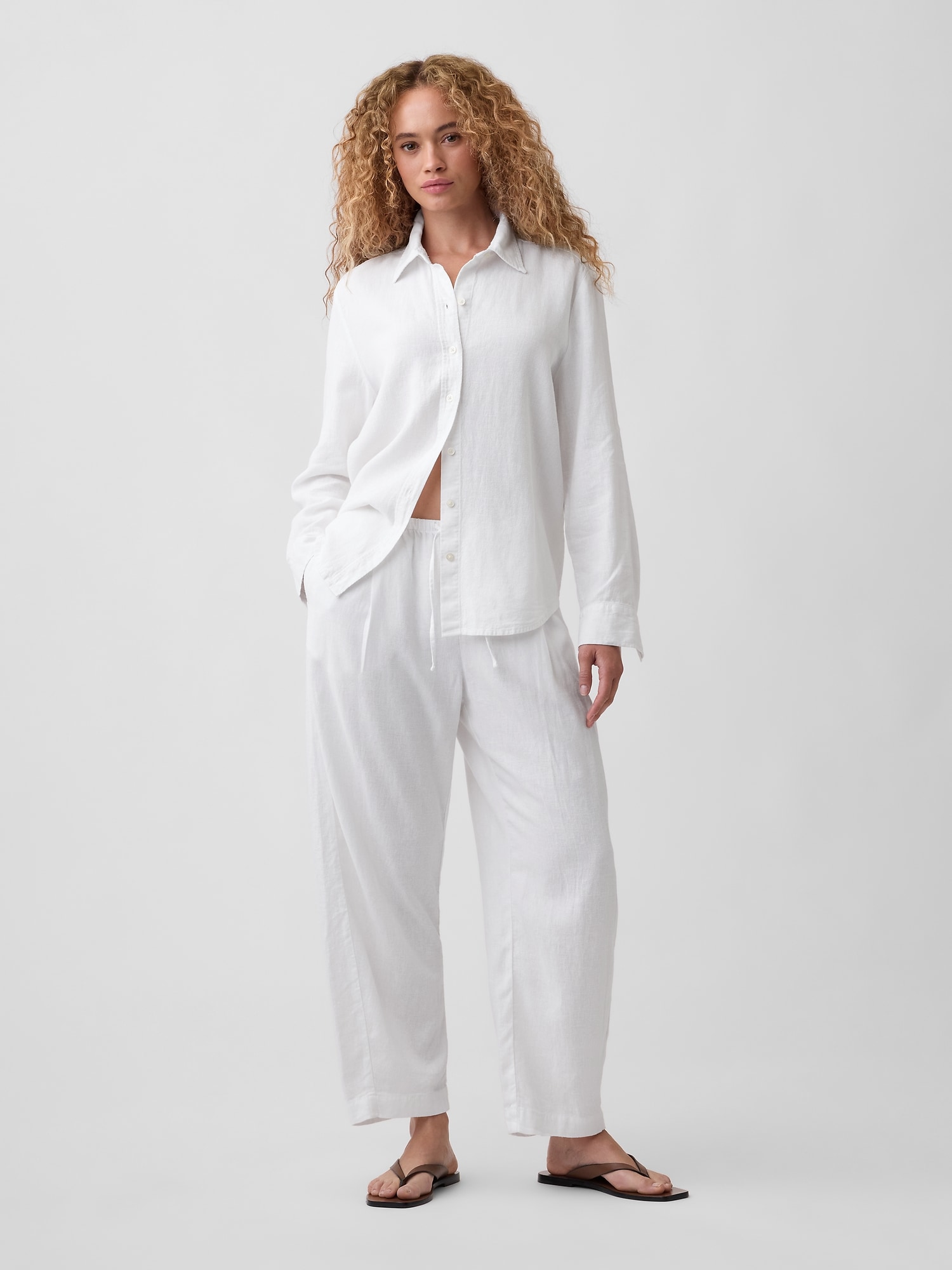 Mid Rise Pull-On Barrel Pants