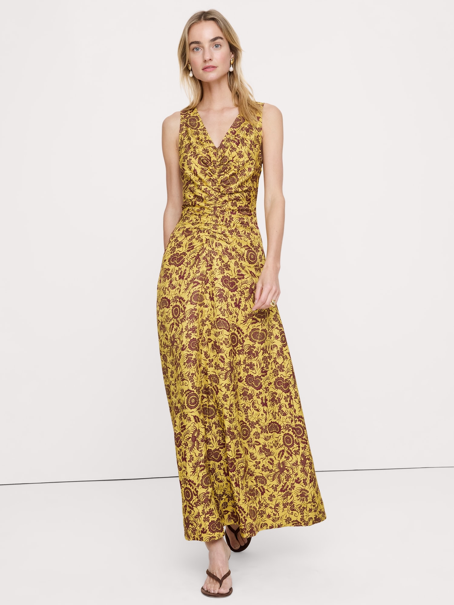 slim fit dress slacks Shop Banana Republic Clothing and Dresses at SilkRoll. Trade with us!
