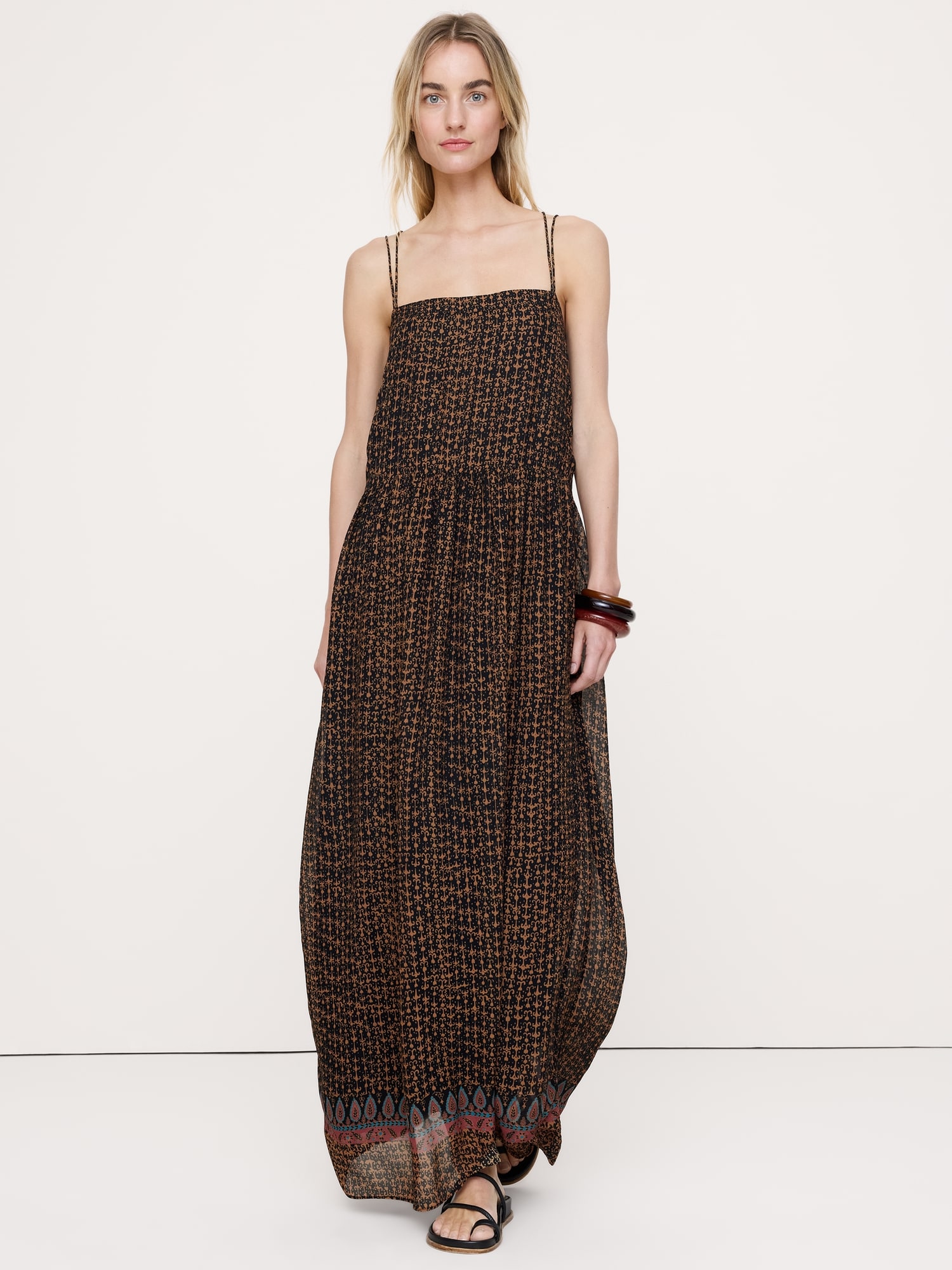 ROBE LONGUE À BRETELLES EN CRÊPE GEORGETTE