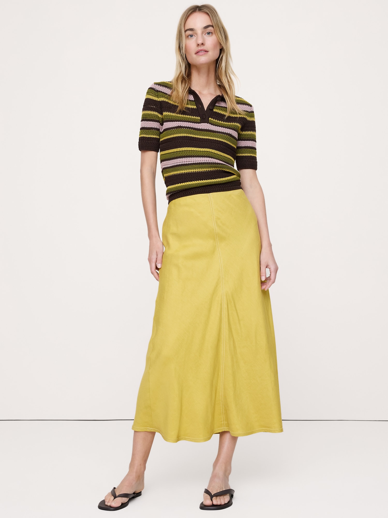 JUPE LONGUE EN LIN ET VISCOSE TAILLÉE EN BIAIS