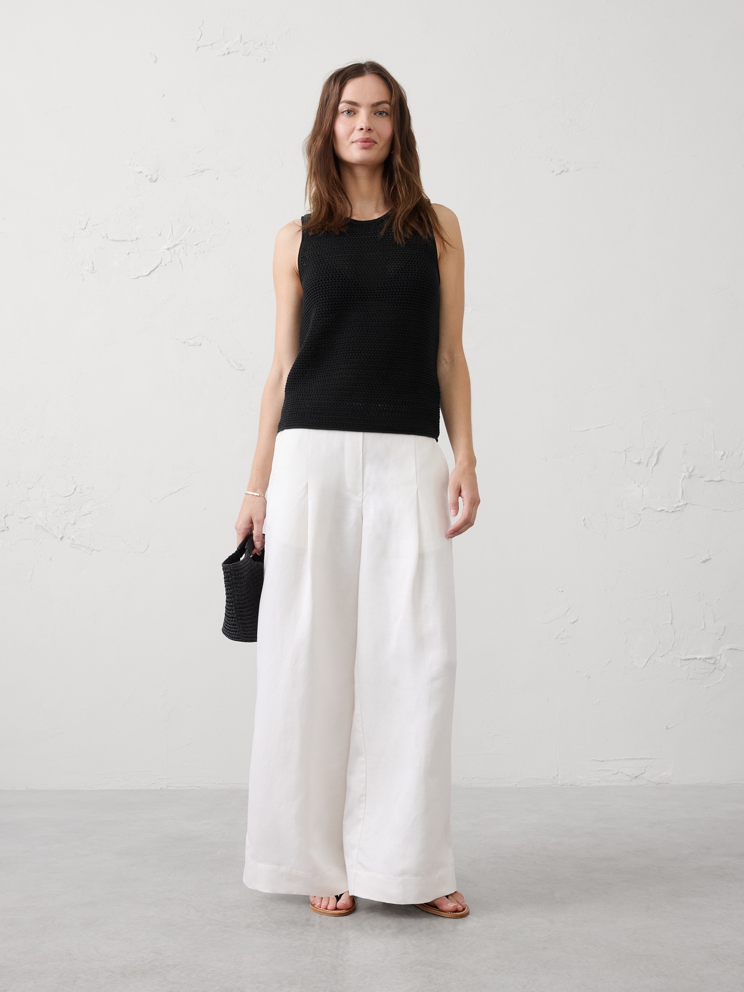CAMISOLE EN TRICOT CÔTELÉ TEXTURÉ