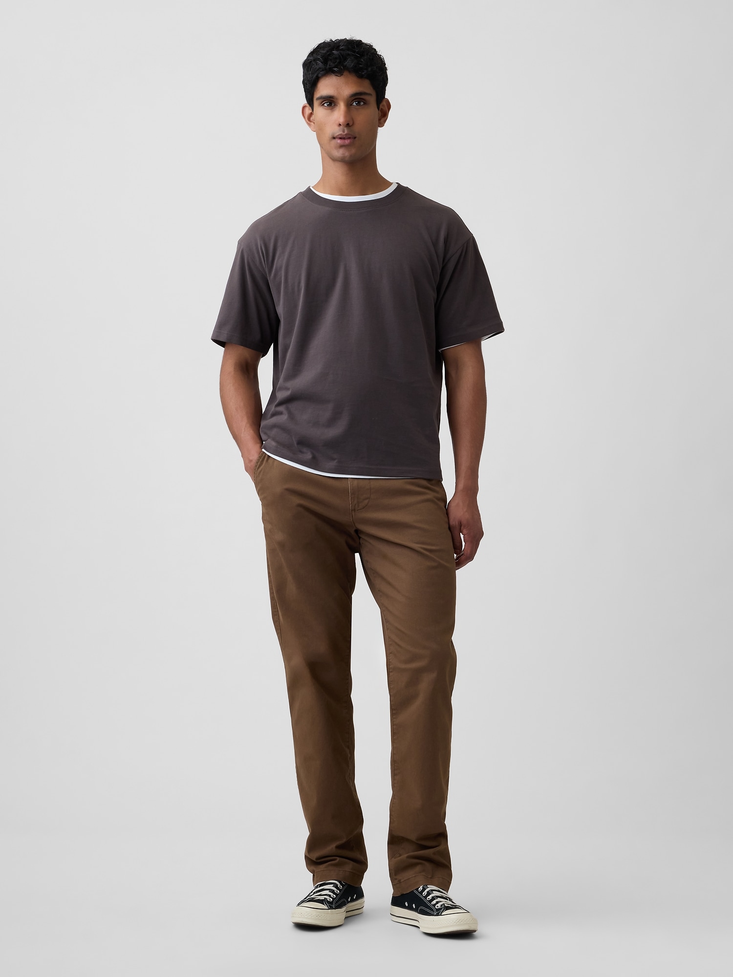 GapFlex Essential Khakis in Straight Fit