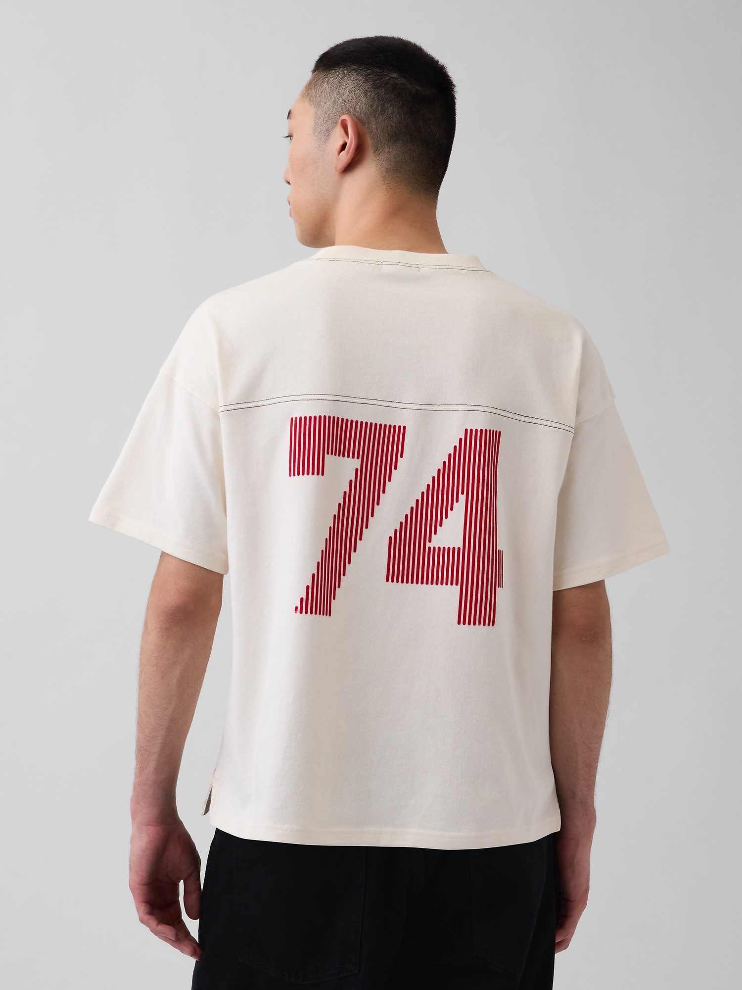 Gap公式オンラインストア | OuiGap ヘビーウェイト クロップド ロゴTシャツ