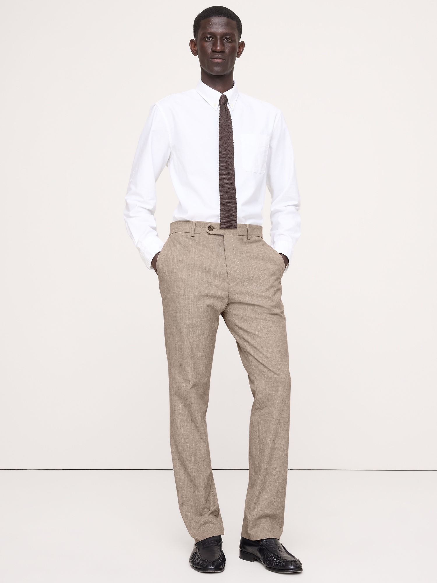 PANTALON HABILLÉ INFROISSABLE À COUPE ÉTROITE