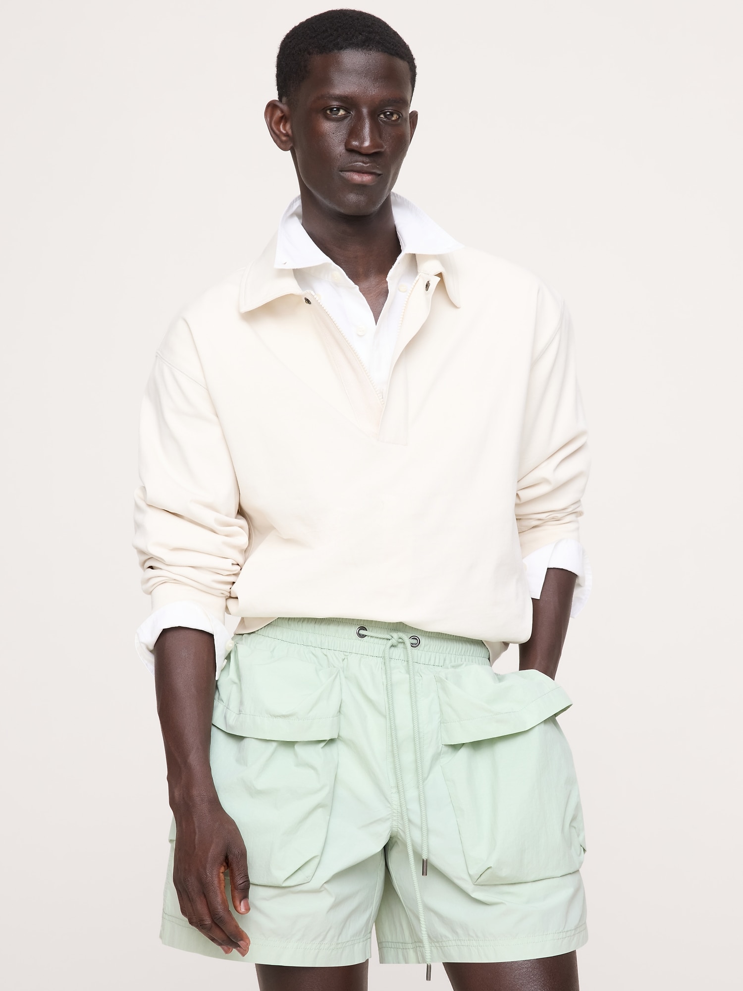6" Nylon Multi-Pocket Pull-On Short