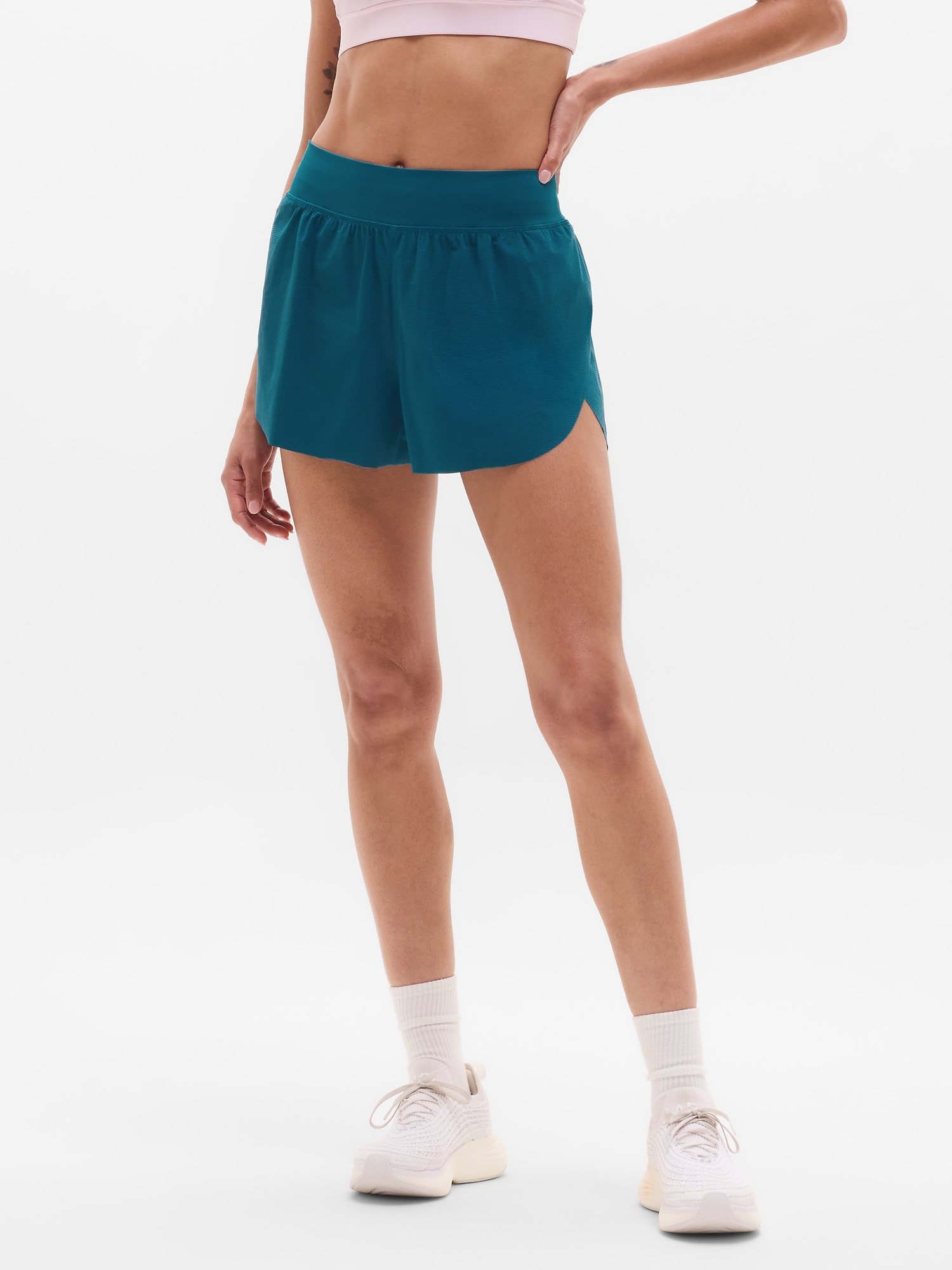 Athleta Glide Sunstop Short In Coastal Teal